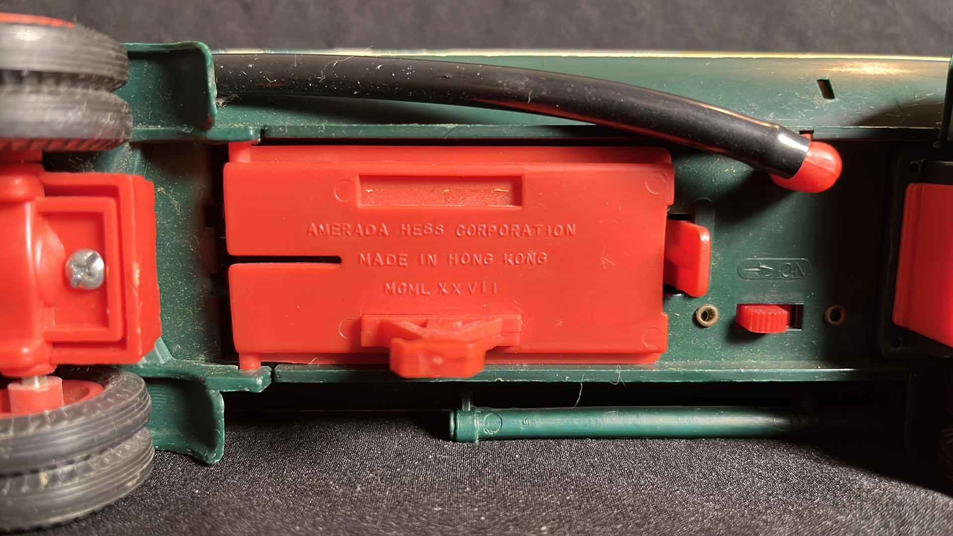 Photo 1 of HESS FUEL OIL TANKER 1977 VINTAGE BATTERY POWERED TOY TRUCK, FENDERS/HEADLIGHTS/CHROME PIECES MISSING, NO BOX