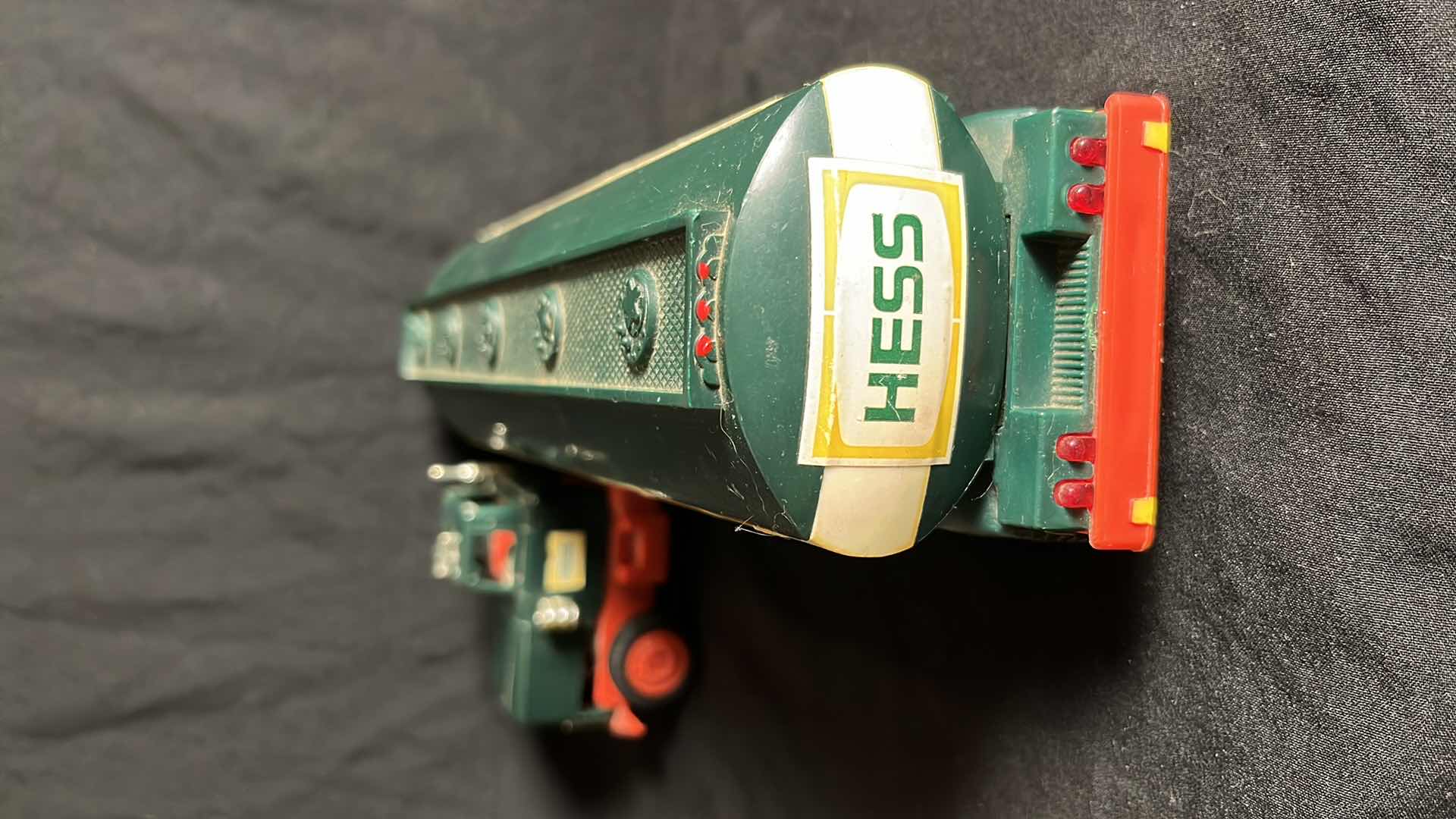 Photo 1 of HESS FUEL OIL TANKER 1977 VINTAGE BATTERY POWERED TOY TRUCK, FENDERS/HEADLIGHTS/CHROME PIECES MISSING, NO BOX