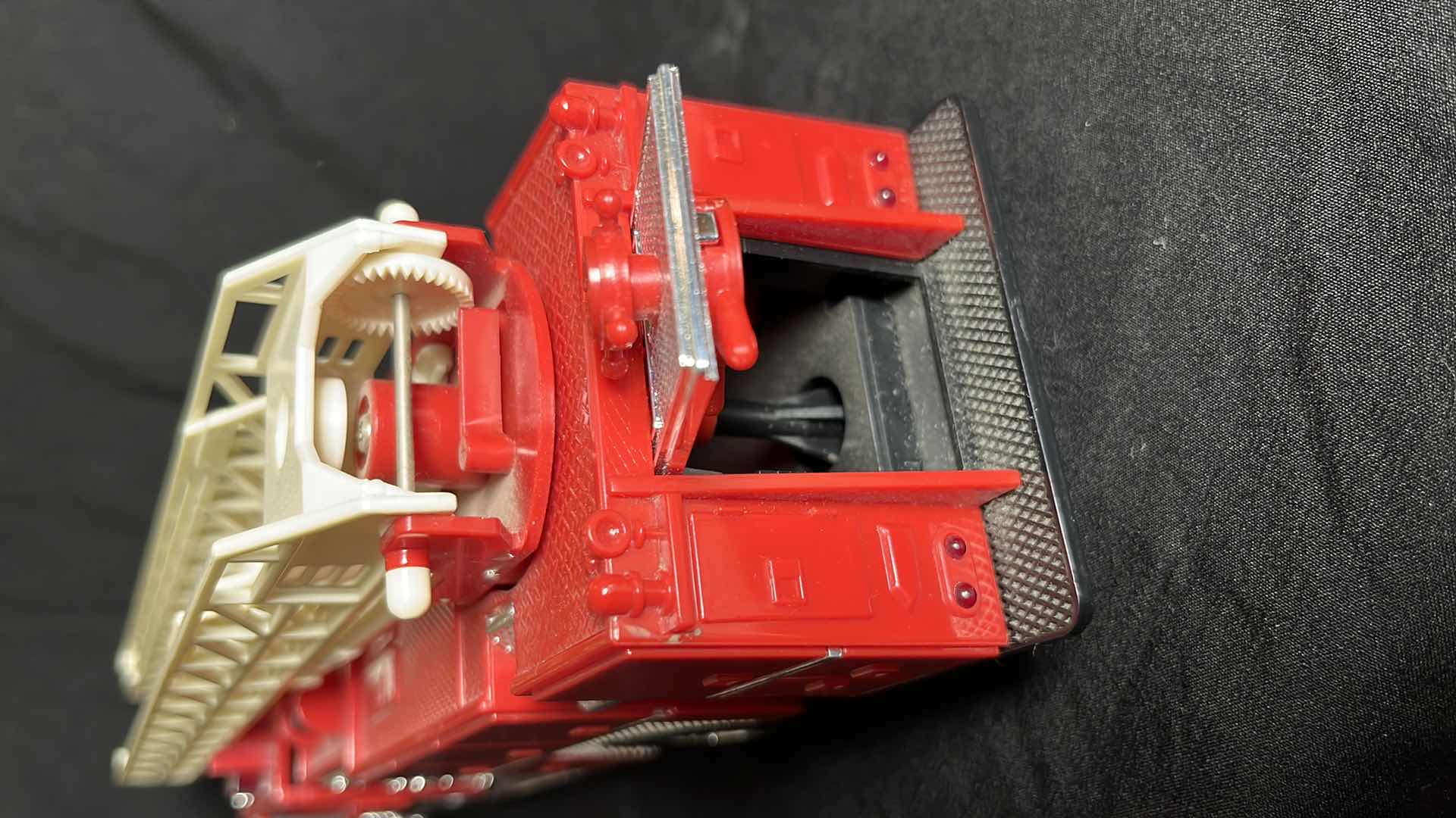 Photo 1 of HESS RED FIRE TRUCK BANK W AERIAL LADDER & ENGINE, BATTERY OPERATED, 1986, NO BOX