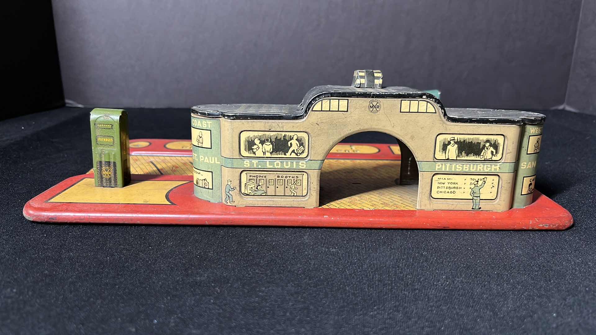 Photo 1 of MARX VINTAGE TIN BUS TERMINAL, MISSING LIGHT POLE