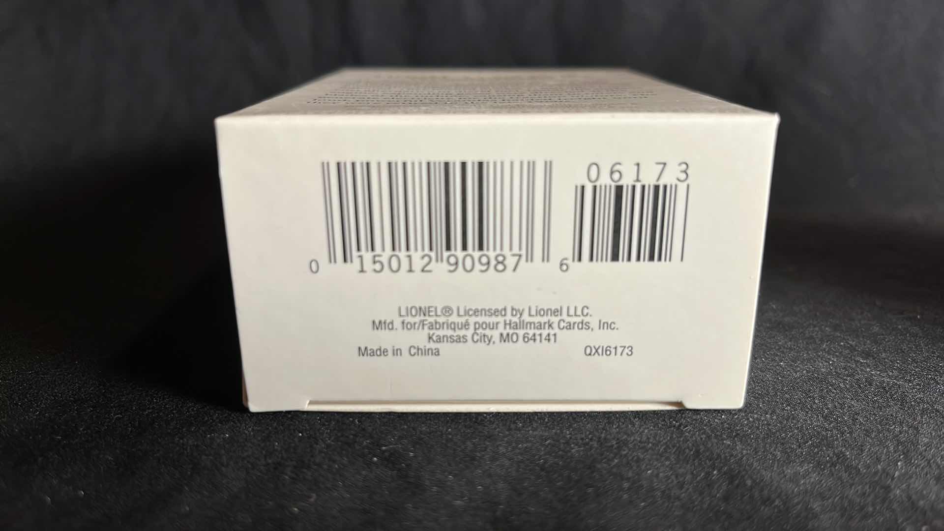 Photo 1 of HALLMARK LIONEL TRAIN DIE-CAST METAL KEEPSAKE ORNAMENTS UNION PACIFIC VERANDA TENDER 2006 (QXI6173) & UNION PACIFIC VERANDA STOCKCAR 2006 (QXI6176)