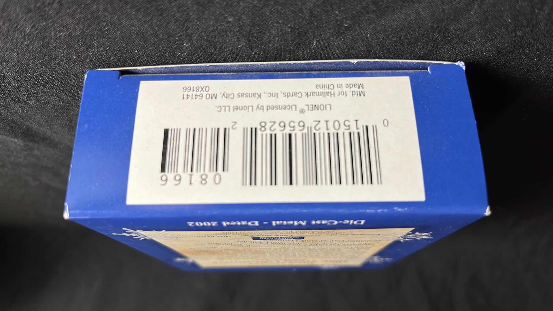 View 4 of HALLMARK LIONEL TRAIN DIE-CAST METAL KEEPSAKE ORNAMENTS BLUE COMET 400E STEAM LOCOMOTIVE 2002 (#QX8166) & 4449 DAYLIGHT STEAM LOCOMOTIVE 2003 (#QX8087)