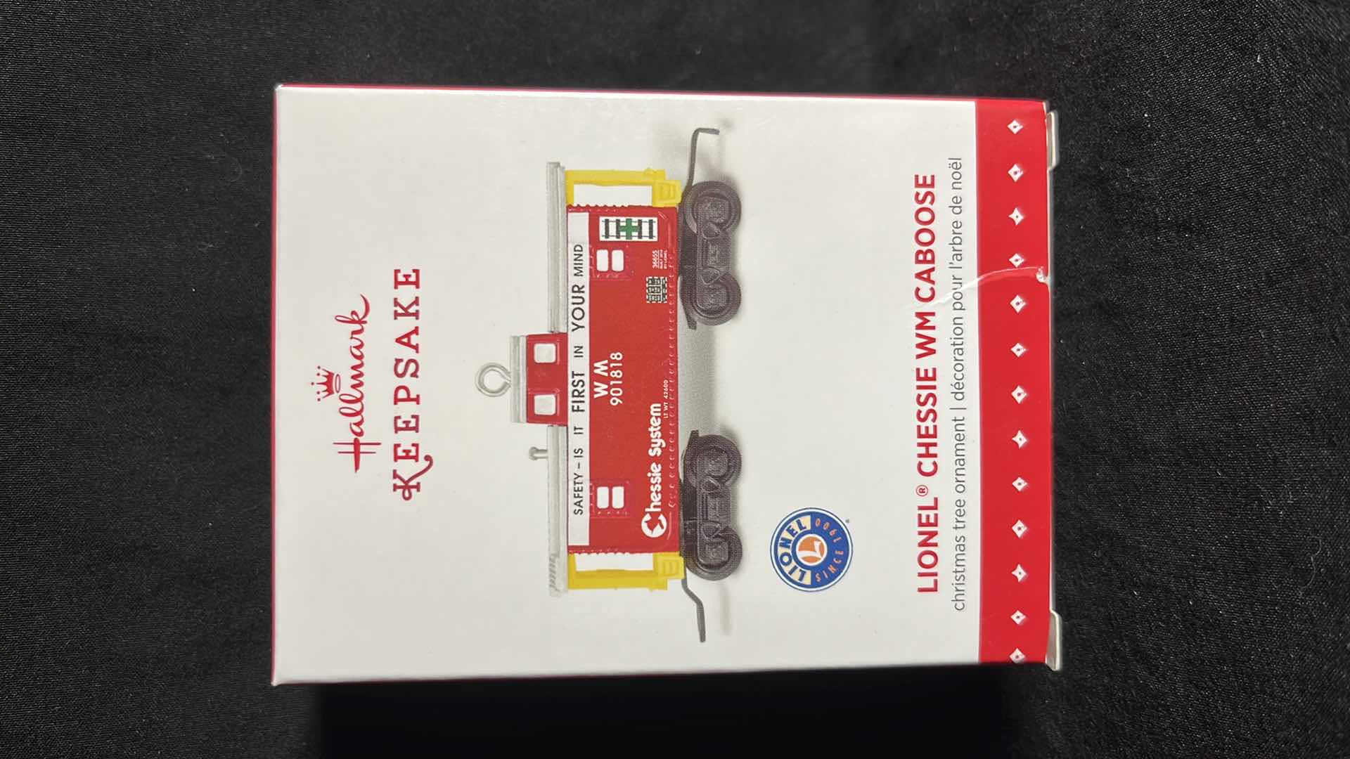Photo 1 of HALLMARK LIONEL TRAIN DIE-CAST METAL KEEPSAKE ORNAMENTS SEABOARD BOX CAR 2015 (#QXI2537), CHESSIE WM CABOOSE 2015 (#QXI2539) & CHESSIE SYSTEM LOCOMOTIVE 2015 (#QX9047)