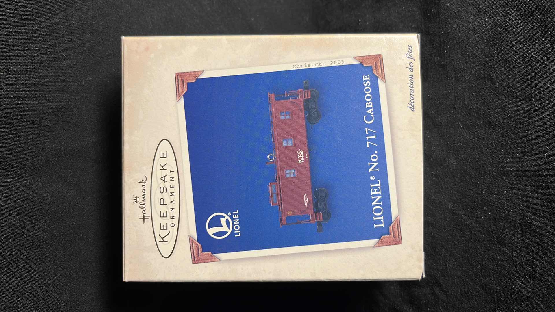 Photo 1 of HALLMARK LIONEL TRAIN DIE-CAST METAL KEEPSAKE ORNAMENTS 1939 HIAWATHA STEAM LOCOMOTIVE 2004 (#QX8454), PENNSYLVANIA B6 STEAM LOCOMOTIVE 2005 (#QX2052) & NO. 717 CABOOSE 2005 (#QX2122)