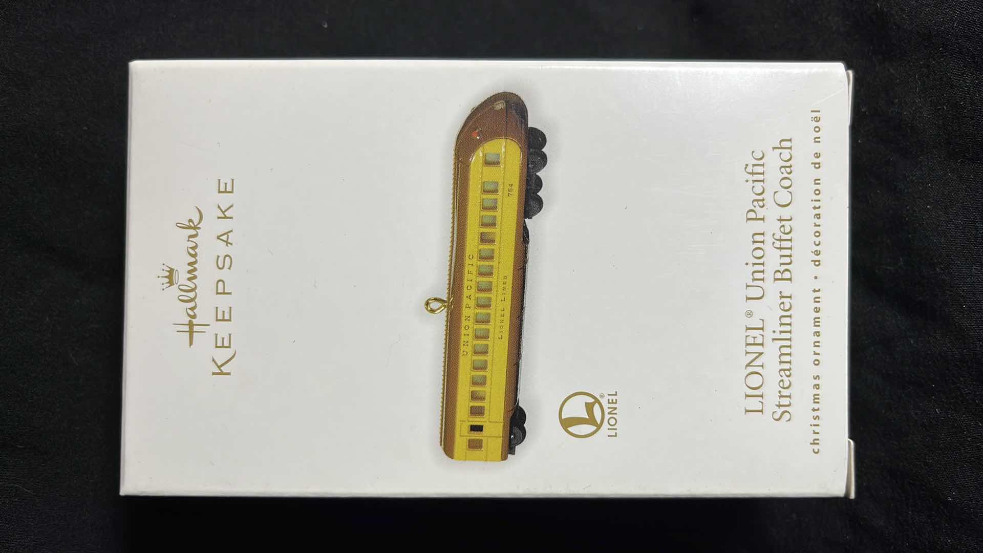 Photo 1 of HALLMARK LIONEL TRAIN HANDCRAFTED & METAL KEEPSAKE ORNAMENTS UNION PACIFIC STREAMLINER BUFFET COACH 2010 (#QXI2013), UNION PACIFIC STREAMLINER LONG COACH 2010 (#QXI2023) & UNION PACIFIC STREAMLINER LOCOMOTIVE 2010 (#QX8626)