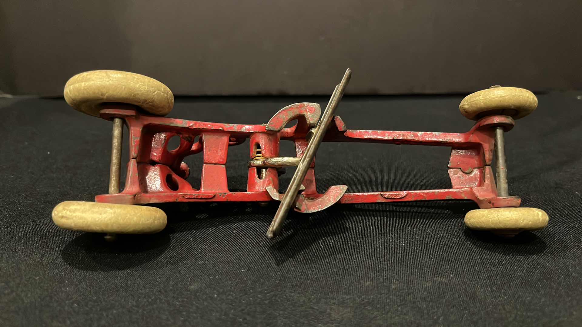 Photo 7 of ANTIQUE 1930’S KENTON TOYS CAST IRON ROAD GRADER 7.5”