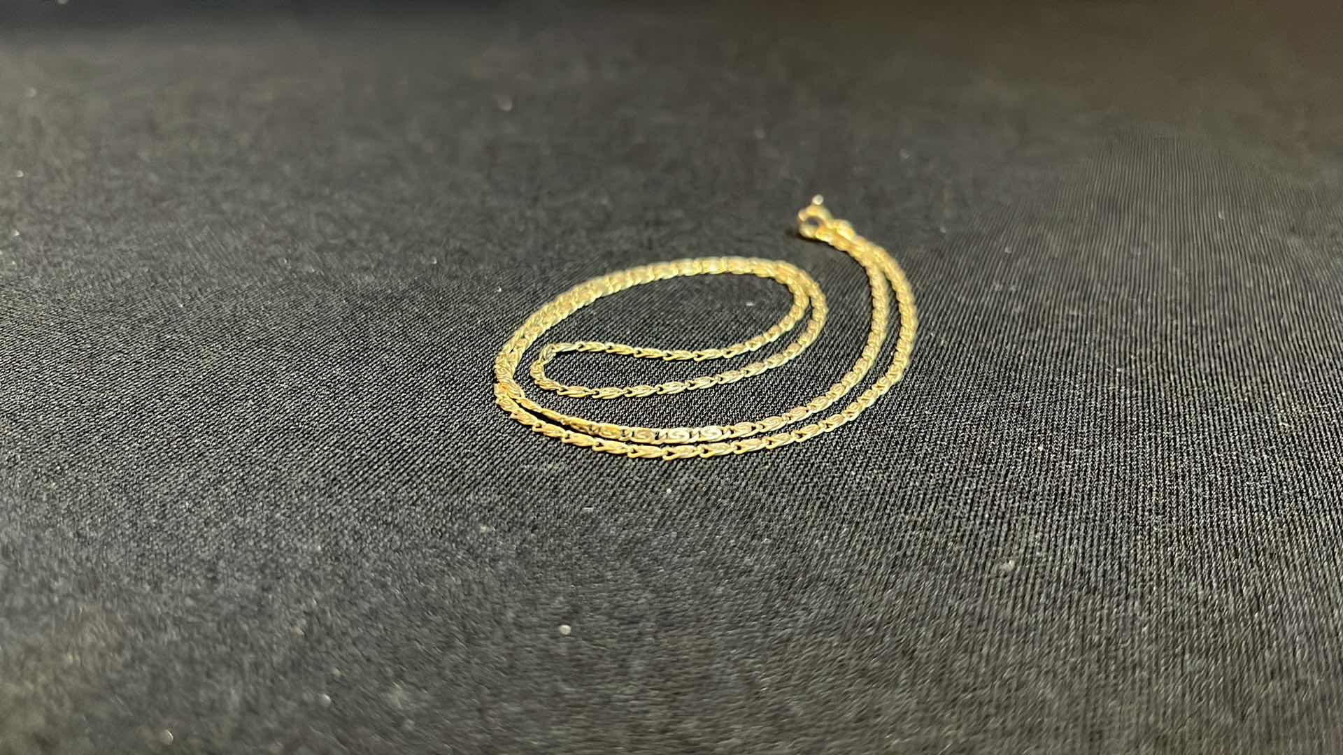 Photo 1 of 14K GOLD CHAIN NECKLACE 18”