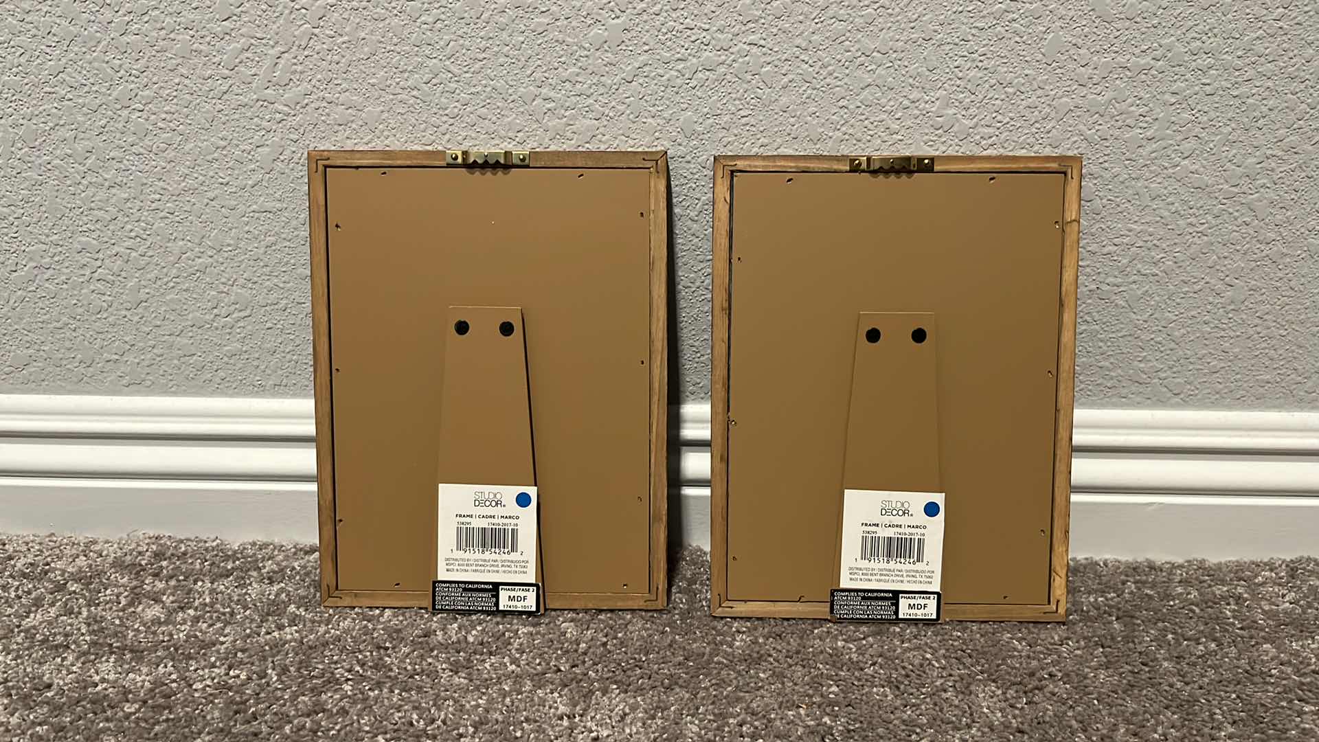 Photo 1 of 3 PC- FARMHOUSE STYLE CLIPBOARD PICTURE FRAME SET, FAMILY FRAME 25.75” X 9.75”