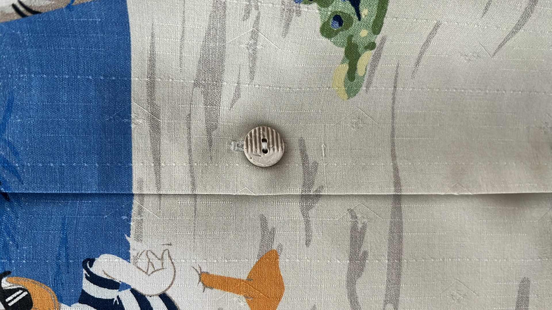 Photo 1 of DISNEY PARKS COLLECTION BY TOMMY BAHAMA HAWAIIAN STYLE BUTTON DOWN MENS 100% SILK SHIRT (XL)