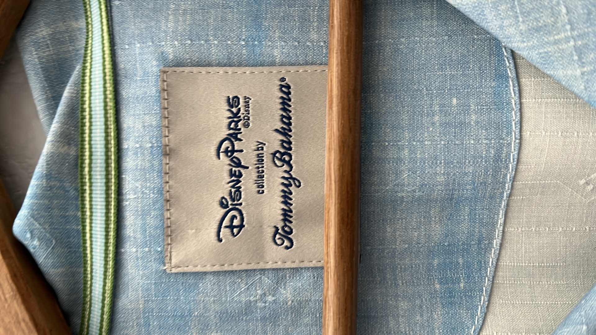 Photo 1 of DISNEY PARKS COLLECTION BY TOMMY BAHAMA HAWAIIAN STYLE BUTTON DOWN MENS 100% SILK SHIRT (XL)