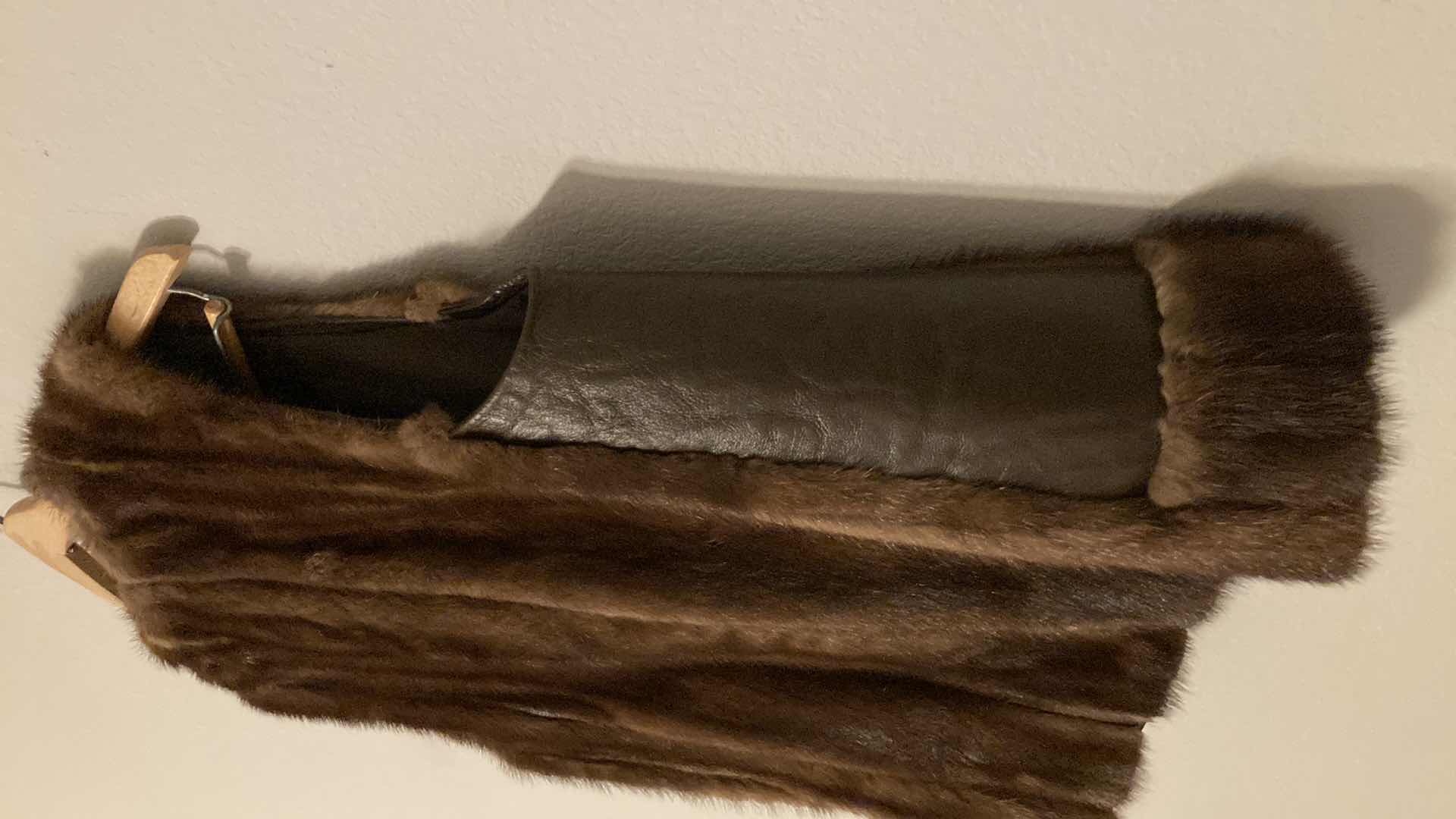 Photo 1 of FUR VEST W FLORAL LINER WOMENS SM/MED (FAUX)