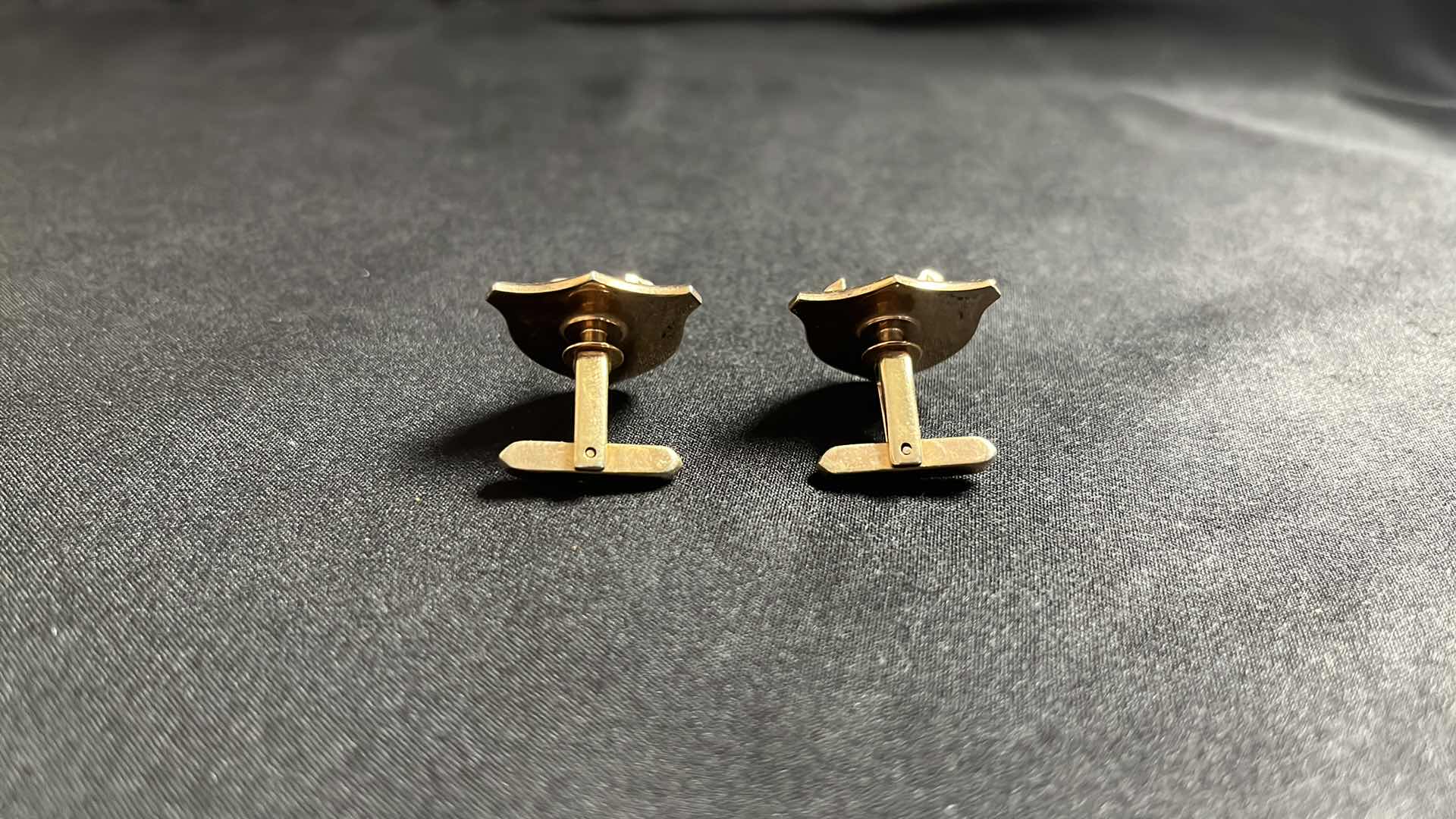 Photo 1 of VINTAGE GOLD TONE DEER-HEAD CUFF LINKS