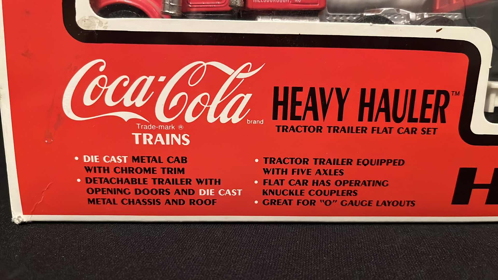 View 6 of K-LINE COCA-COLA TRADEMARK TRAINS HEAVY HAULER TRACTOR TRAILER FLAT CAR SET, 1990