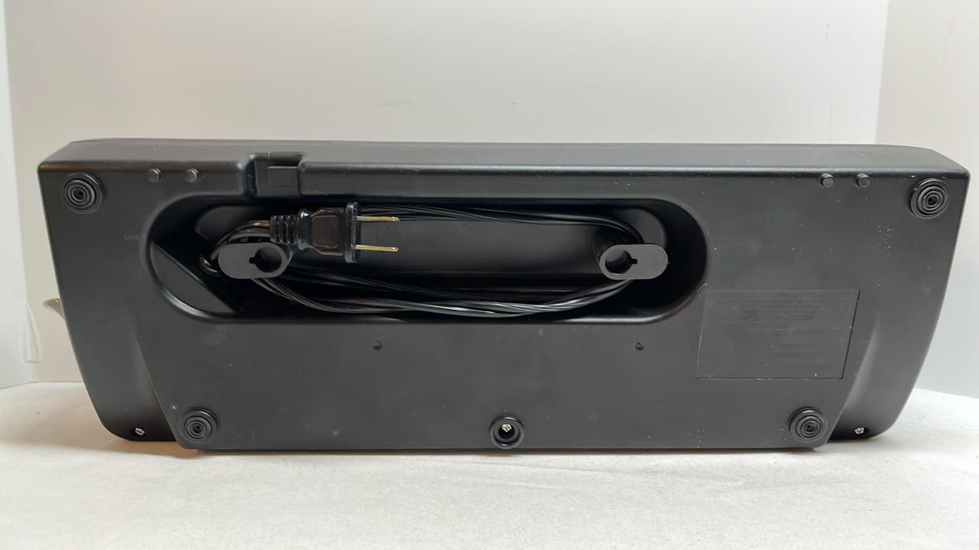 Photo 1 of FOODSAVER VACUUM PACKAGING/SEALING SYSTEM W 11” HEAT-SEAL ROLL (V2244)