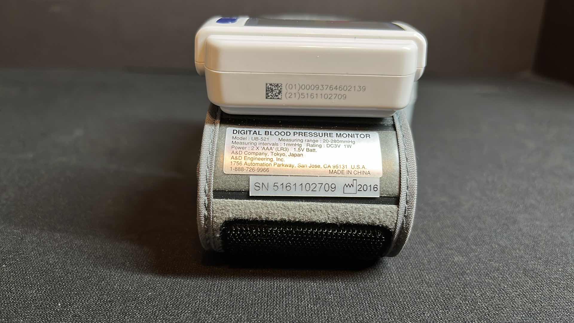 Photo 1 of LIFESOURCE DIGITAL BLOOD PRESSURE MONITOR W CASE, BATTERY OPERATED (MODEL UB-521)