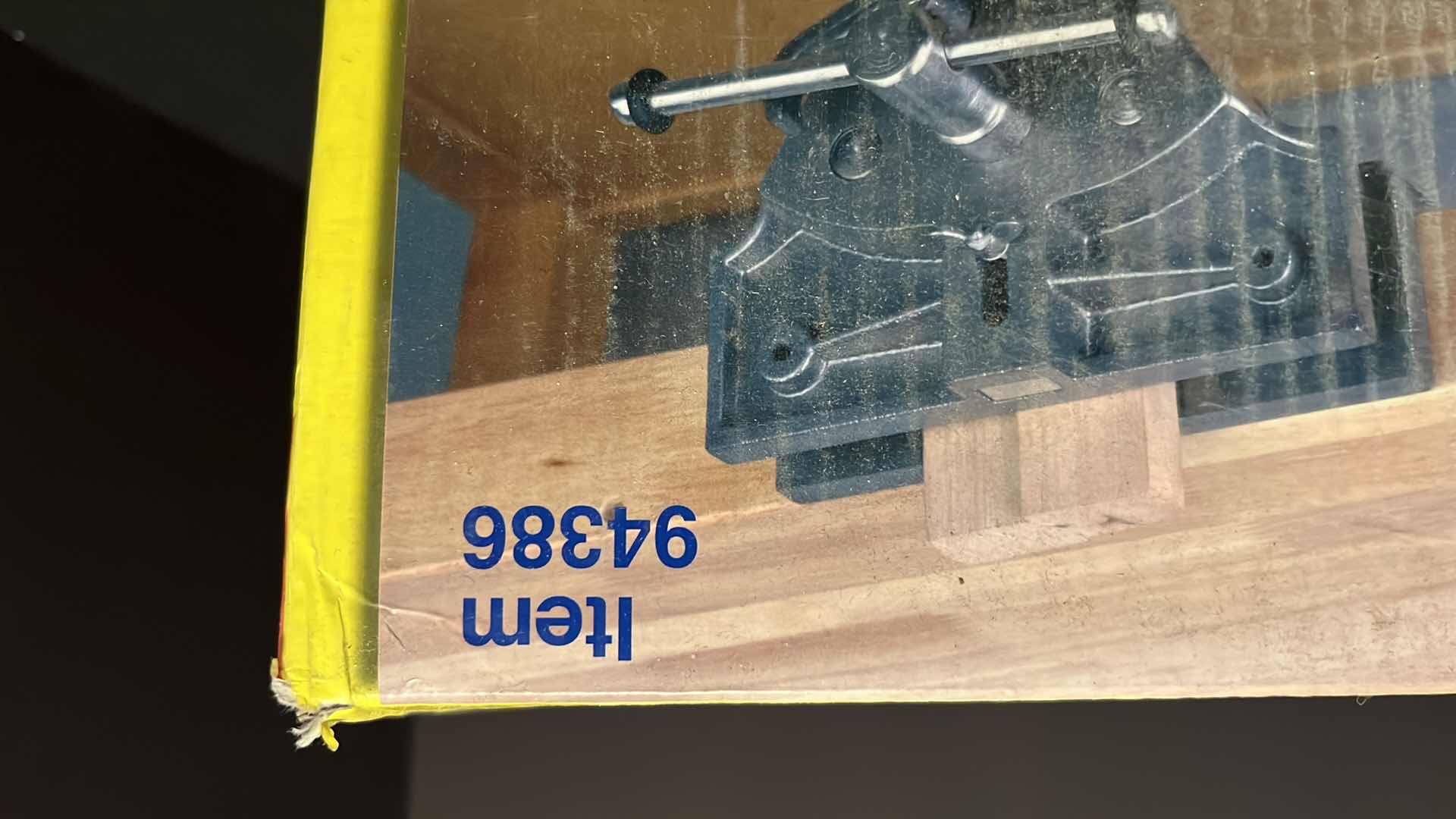 Photo 1 of CENTRAL FORGE 9” QUICK RELEASE WOODWORKING VISE (ITEM 94386)