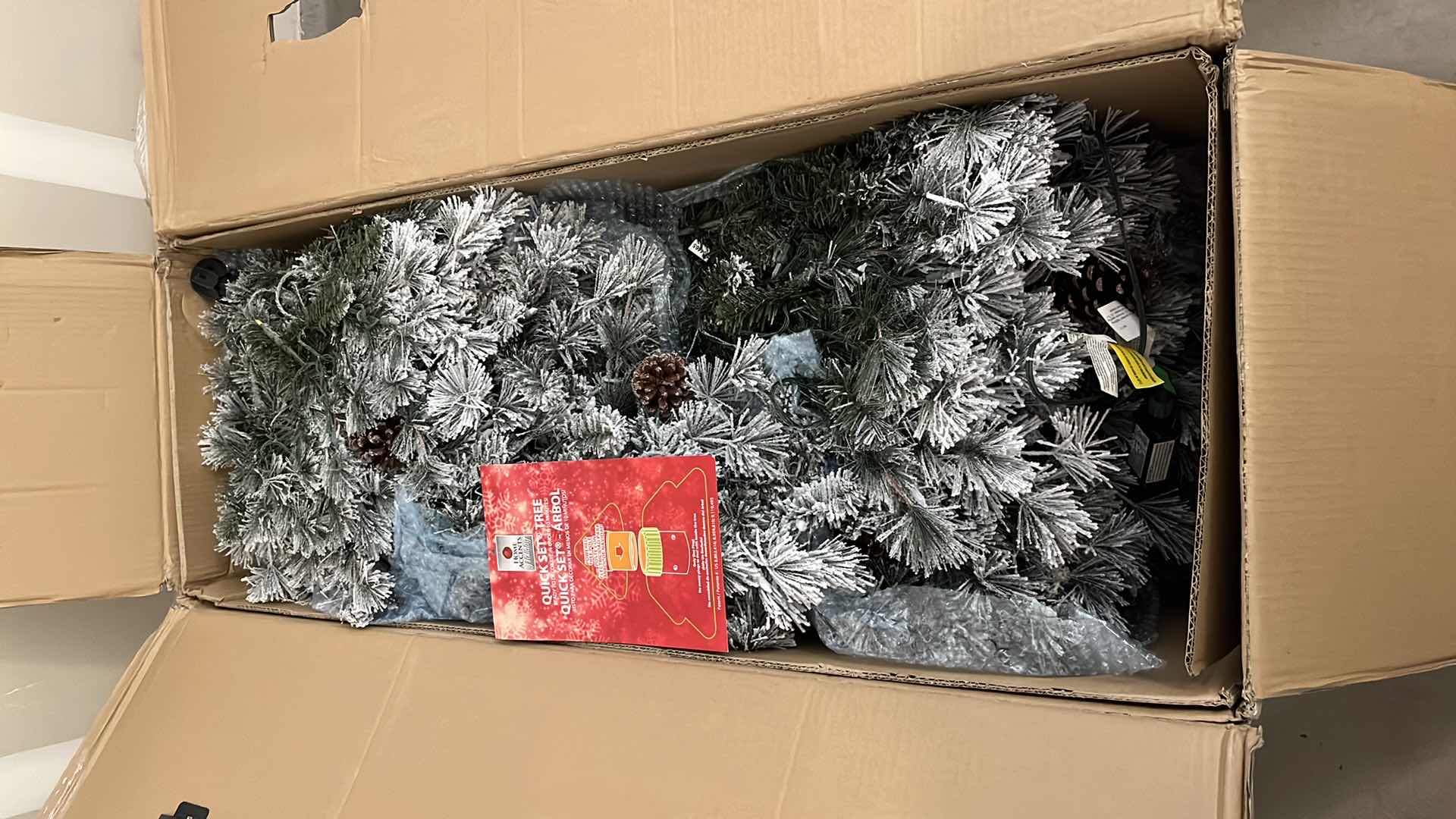 Photo 1 of HOME ACCENTS HOLIDAY 7.5’ PRE-LIT LEXINGTON PINE TREE, WARM WHITE, 47.5 LBS (MODEL 1002 469 151)