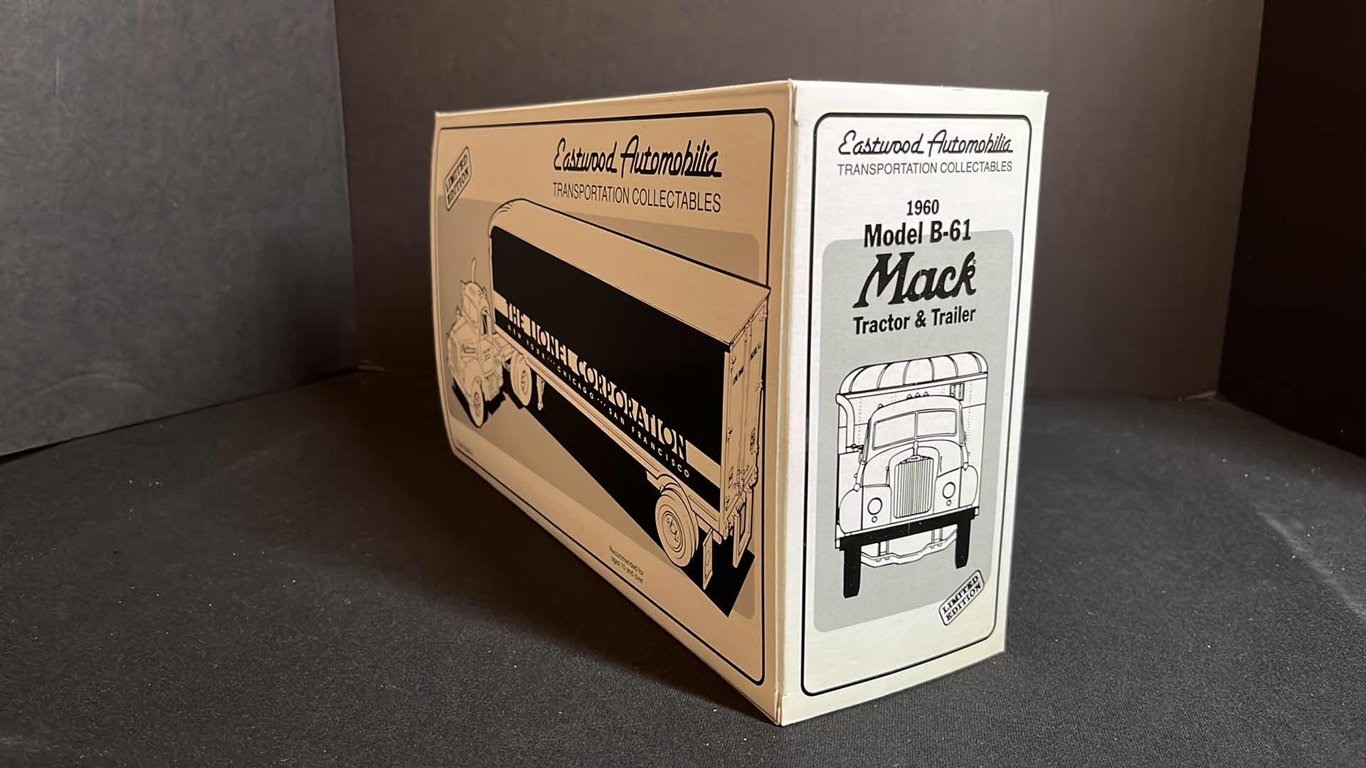 Photo 1 of FIRST GEAR INC EASTWOOD AUTOMOBILIA TRANSPORTATION COLLECTABLES THE LIONEL CORPORATION DIE-CAST METAL 1960 MODEL B-61 MACK TRACTOR & TRAILER, 1993 (STOCK #19-0116)