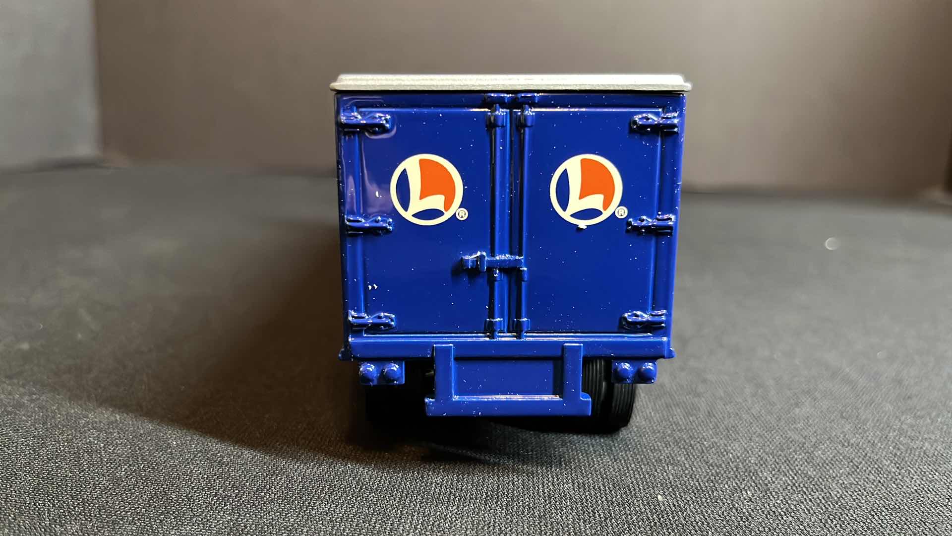 Photo 1 of ERTL COMPANY EASTWOOD AUTOMOBILIA LIONEL ELECTRIC TRAINS DIE-CAST METAL SIGNATURE EDITION 1905 FORD DELIVERY TRUCK BANK W KEY & 1950 CHEVY TRACTOR TRAILER W COA, 1994 (STOCK #B557)