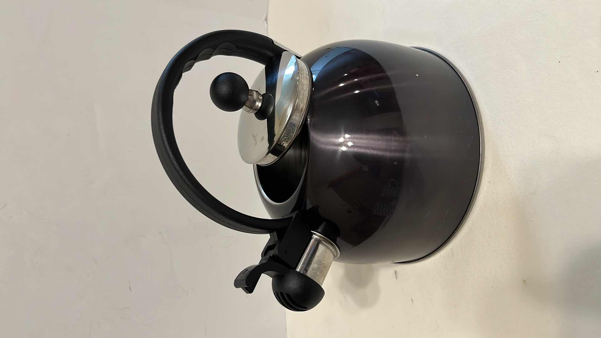 Photo 1 of TEA KETTLE W COFFEE CUPS