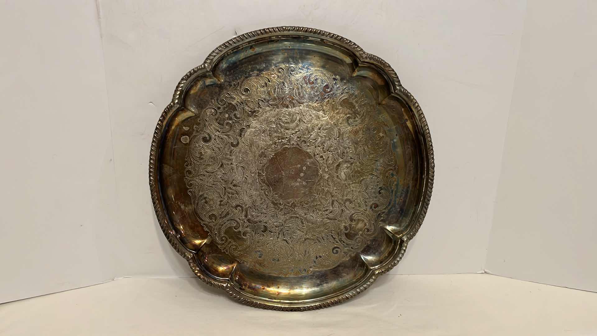 Photo 1 of VINTAGE SHEFFIELD SILVERPLATE SCALLOPED 13.75” TRAY EPC 16/330