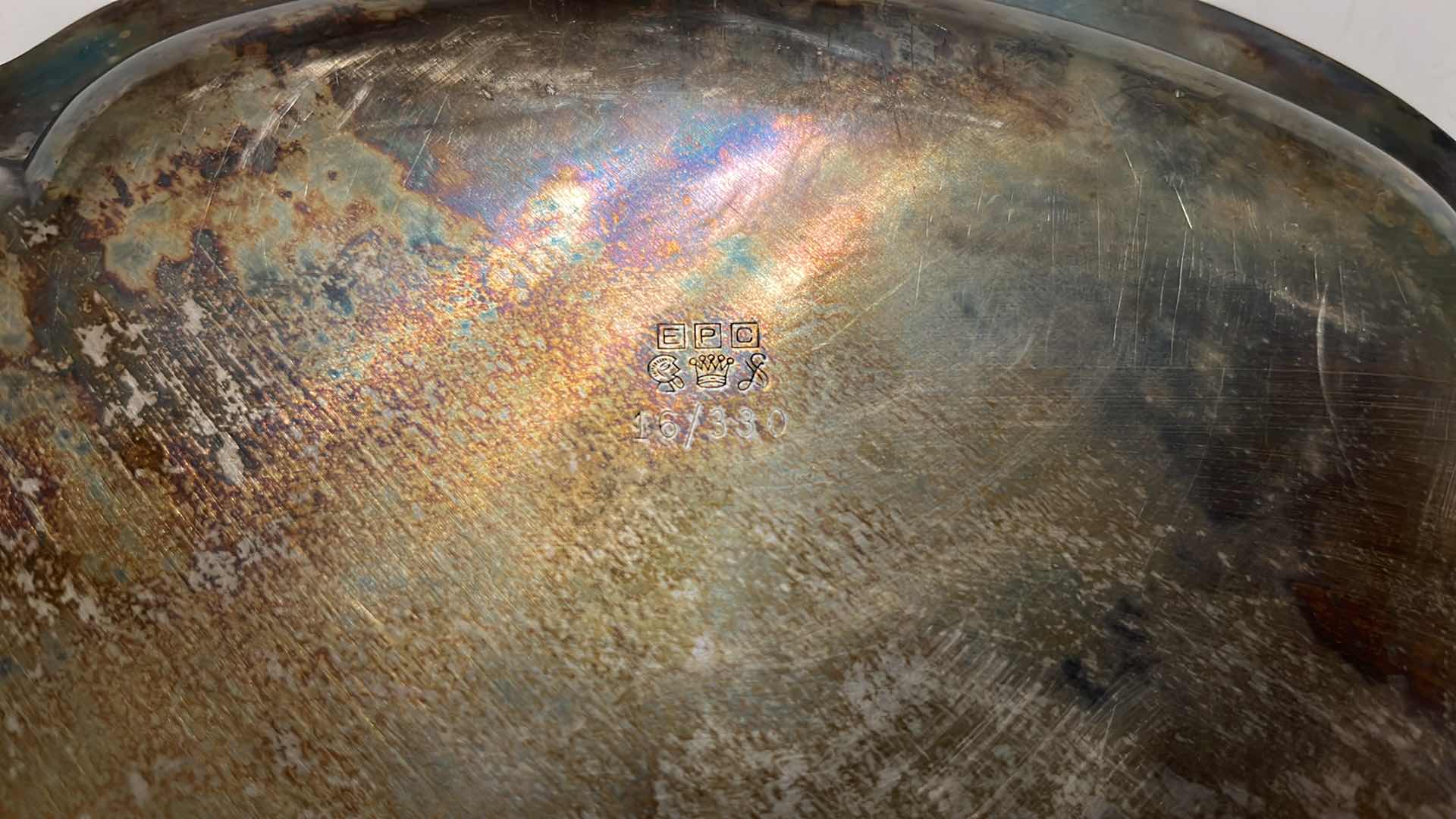 Photo 1 of VINTAGE SHEFFIELD SILVERPLATE SCALLOPED 13.75” TRAY EPC 16/330