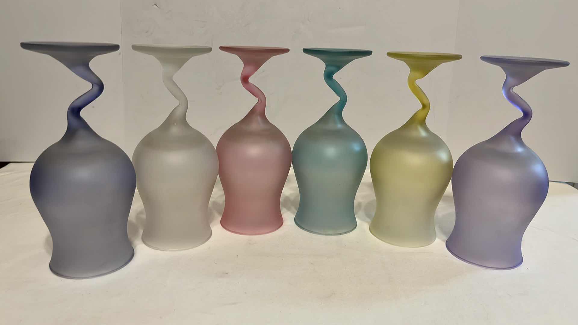 Photo 1 of LIBBEY WATUSI Z-STEM 90’S VINTAGE FROSTED PASTEL WINE GLASSES 7.75” (6)