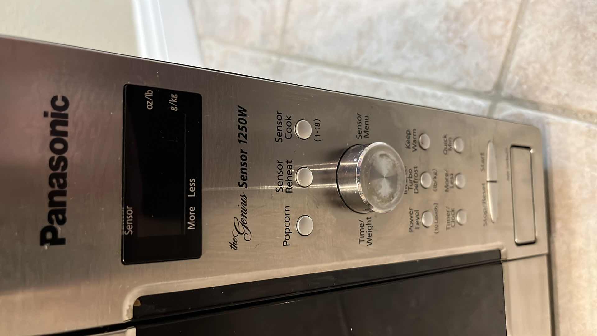 Photo 1 of PANASONIC MICROWAVE MODEL NN-SD9625