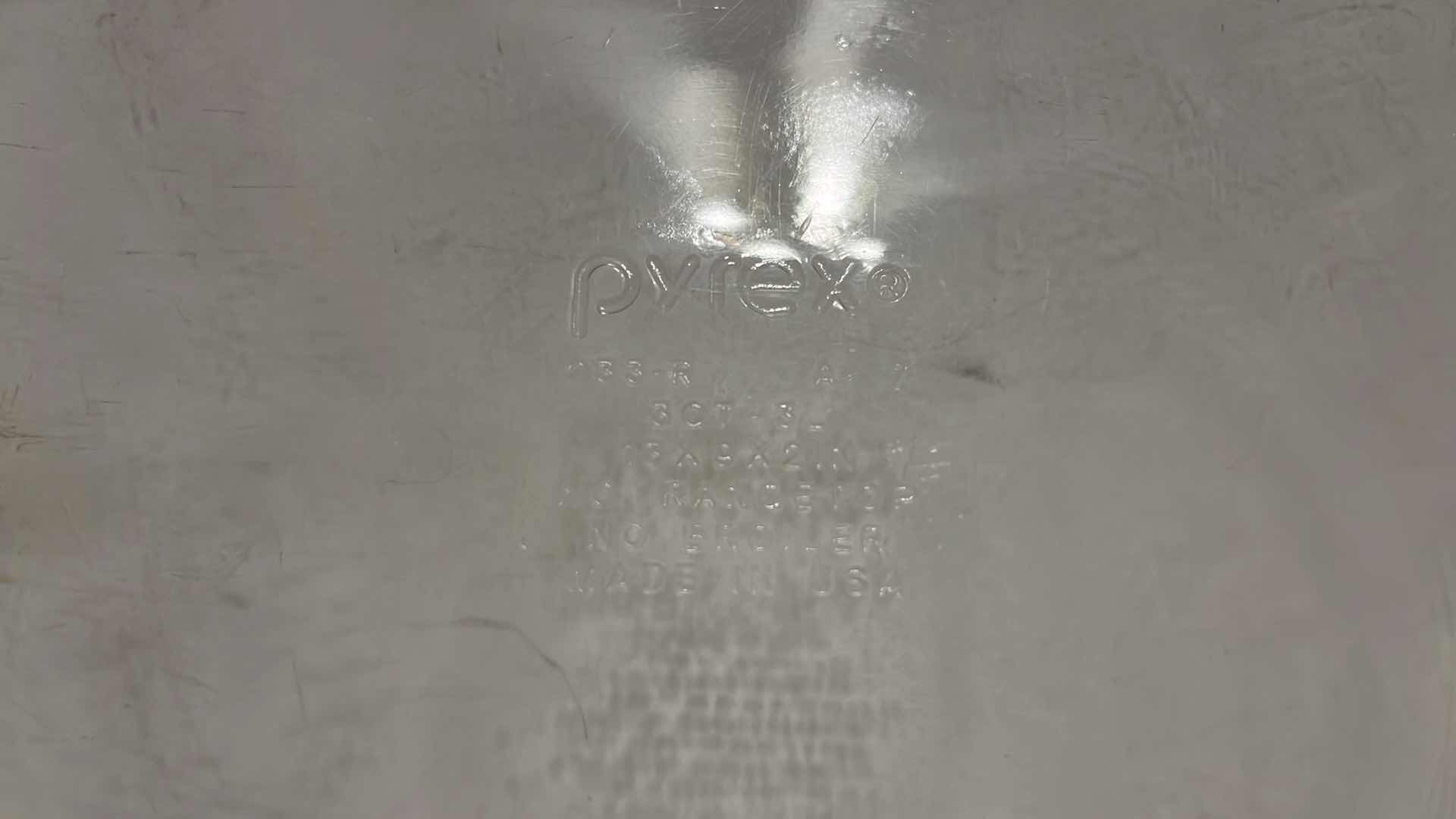 Photo 6 of CORNING WARE 2.5 QT & PYREX 13” X 9” GLASS PAN