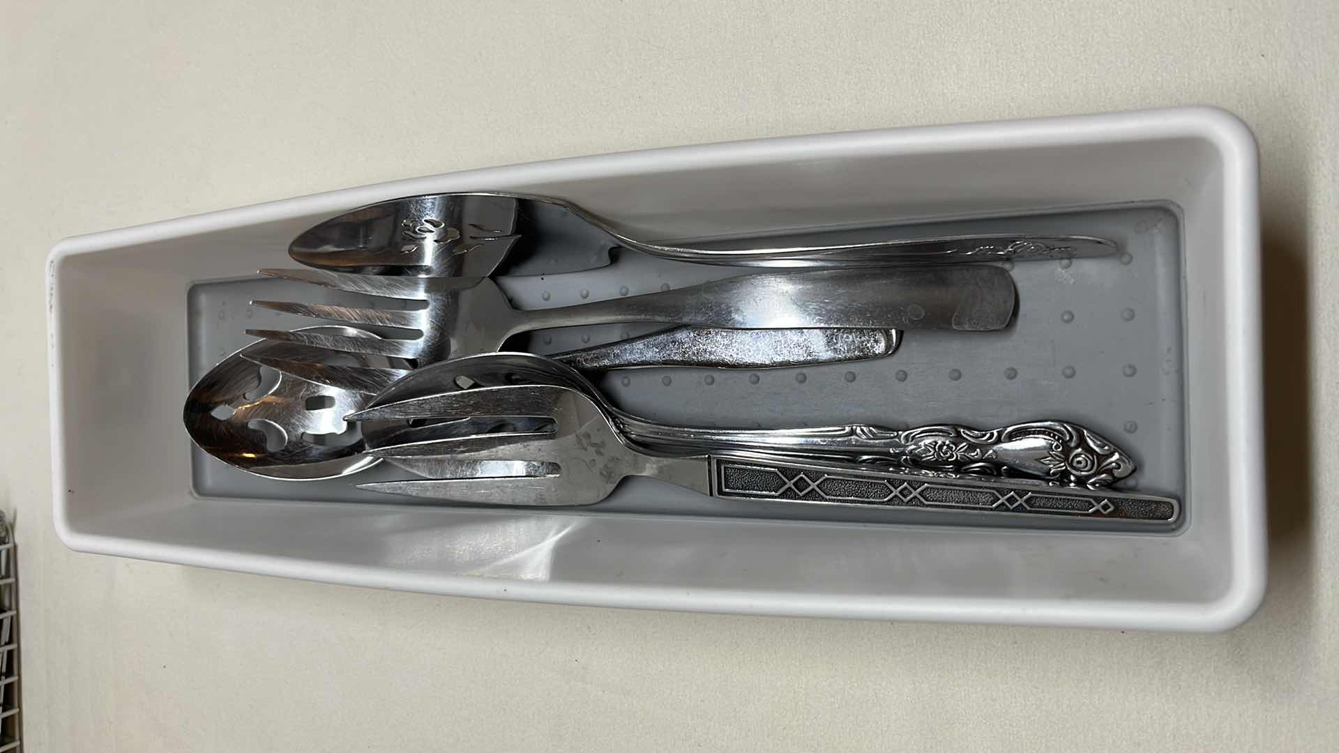 Photo 1 of FLATWARE SET