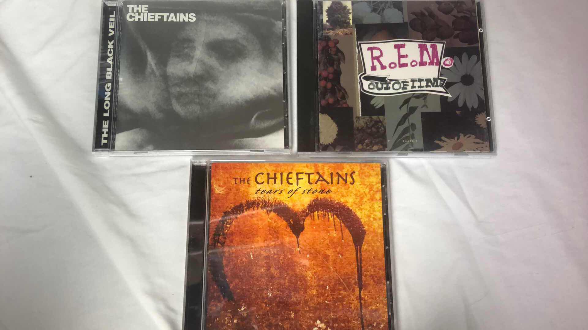 Photo 1 of ASSORTED SOFT ROCK ALBUM CDS ABBA, REM, AIR SUPPLY, ETC (5)