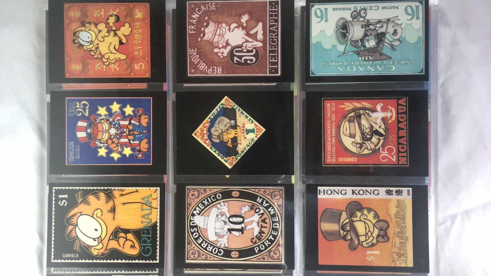 Photo 1 of APPROX 170 KROME PRODUCTIONS GARFIELD TRADING CARDS NEAR COMPLETE SET IN SLEEVES NEAR PERFECT CONDITION