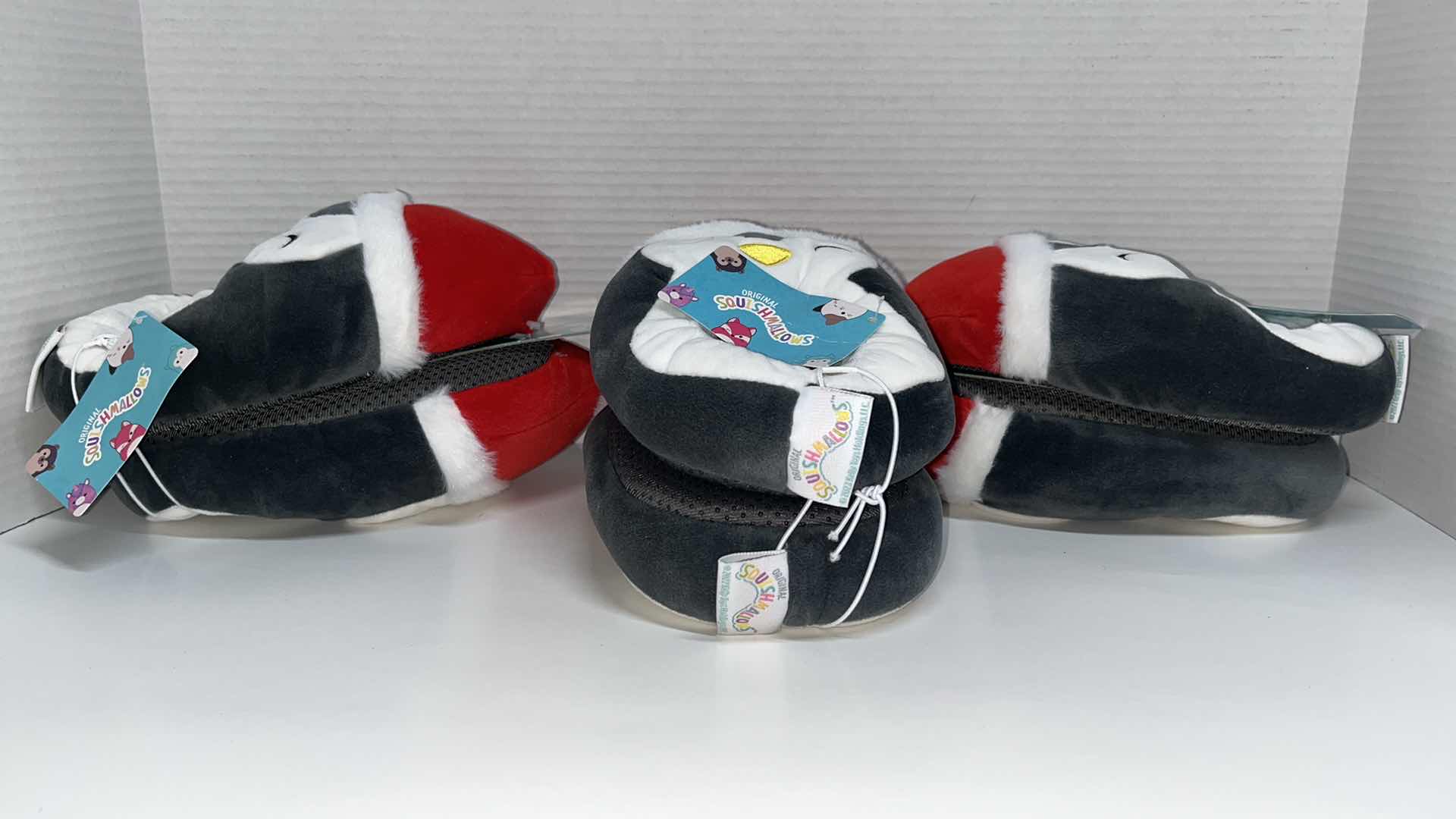 Photo 1 of KELLYTOY SQUISHMALLOWS PLUSH KIDS SLIPPERS, PENGUIN SIZE 11-12 (3)