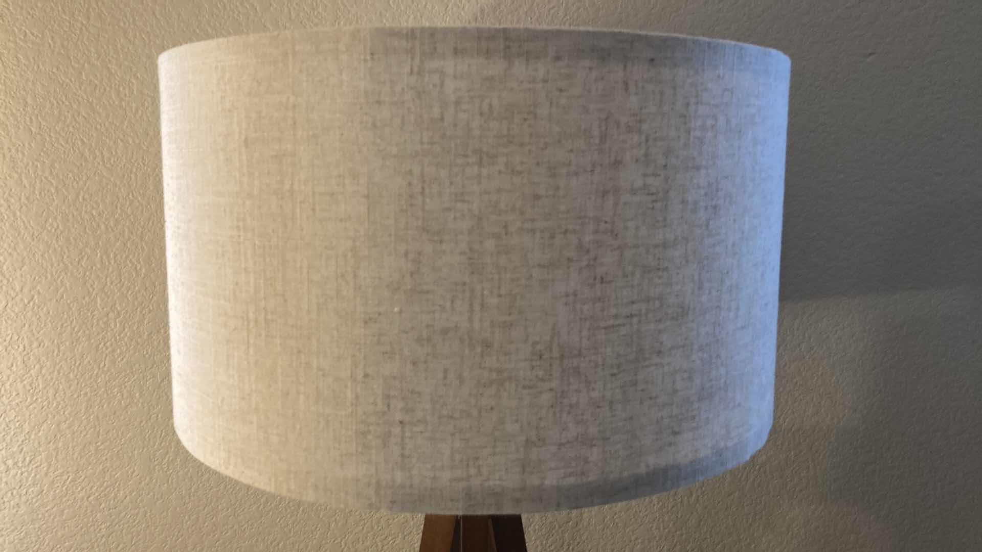 Photo 3 of LEPOWER WOOD TRIPOD MID-CENTURY STYLE FLOOR LAMP MODEL UF1101 H60.5”