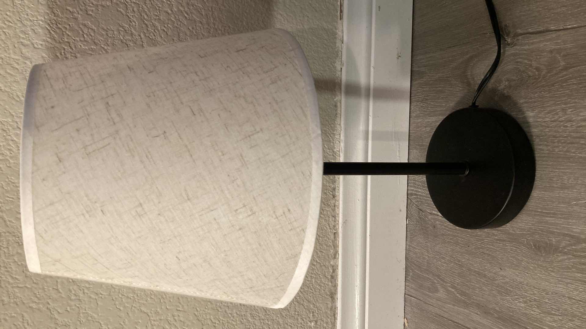 Photo 1 of CONTEMPORARY BLACK METAL BASE TWO TONE PATTERN SHADE TABLE LAMP 9” X 15.5”