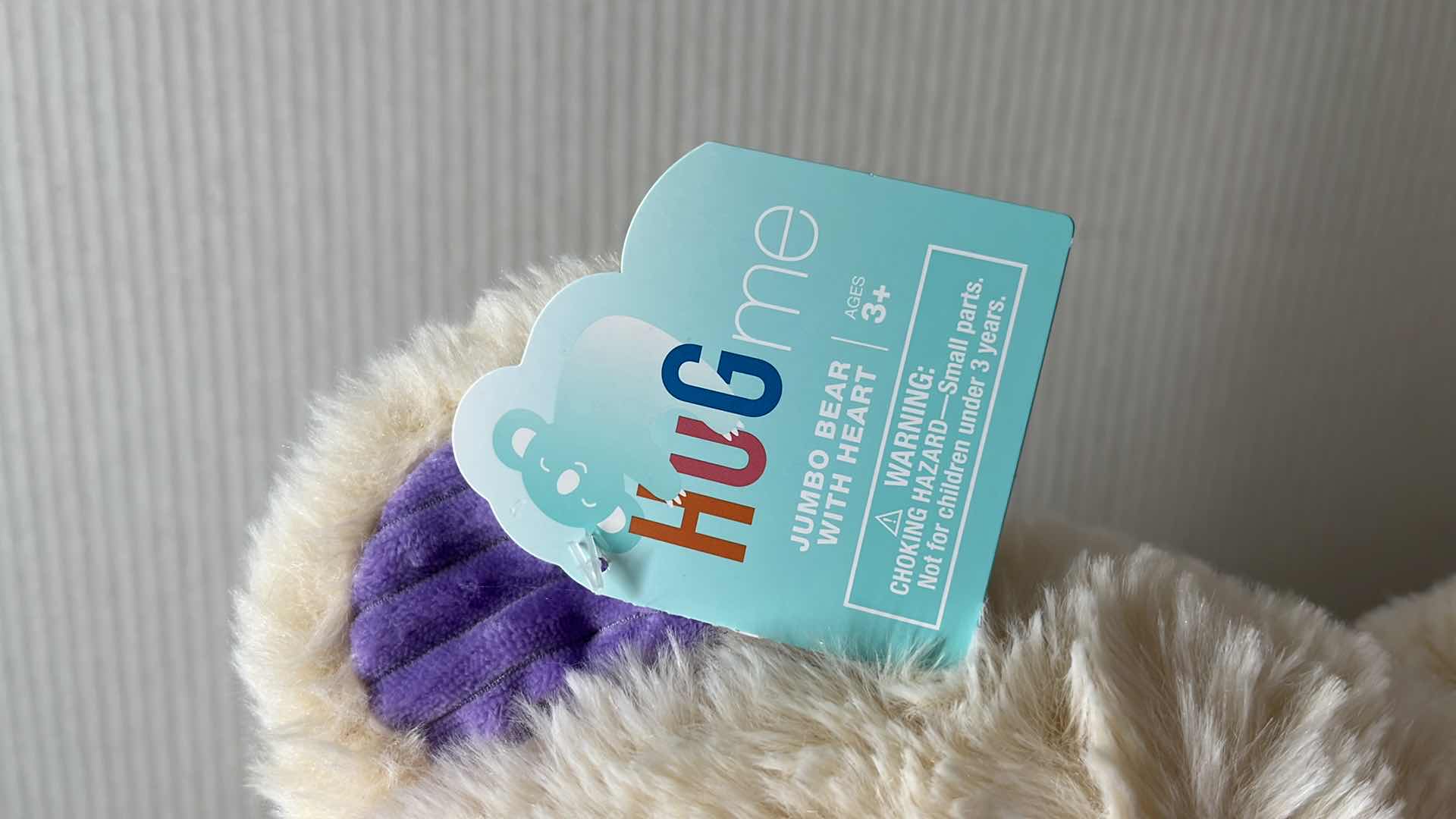 Photo 1 of NEW HUG ME 22” JUMBO BEAR W SHAG HEART (1)