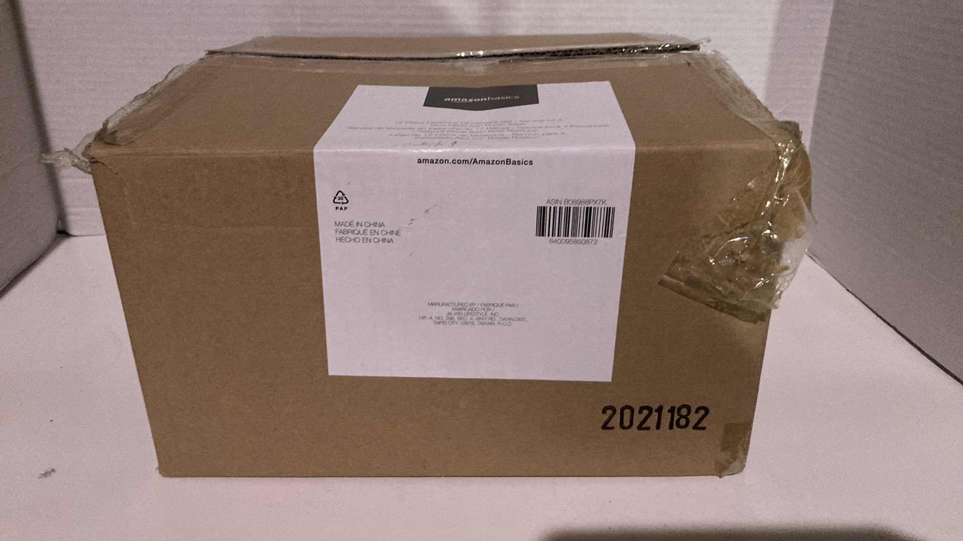 Photo 1 of NEW AMAZON BASICS BLUE GLAZE W RUSTIC EDGE FINISH MELAMINE PLASTIC DINNERWARE 12PC SET