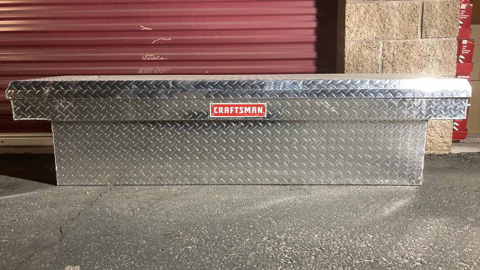 Photo 1 of CRAFTSMAN ALUMINUM CROSSOVER TOOL BOX MODEL
101100-9-02 CMXTBAK1000901 71” X 19.75” H18”