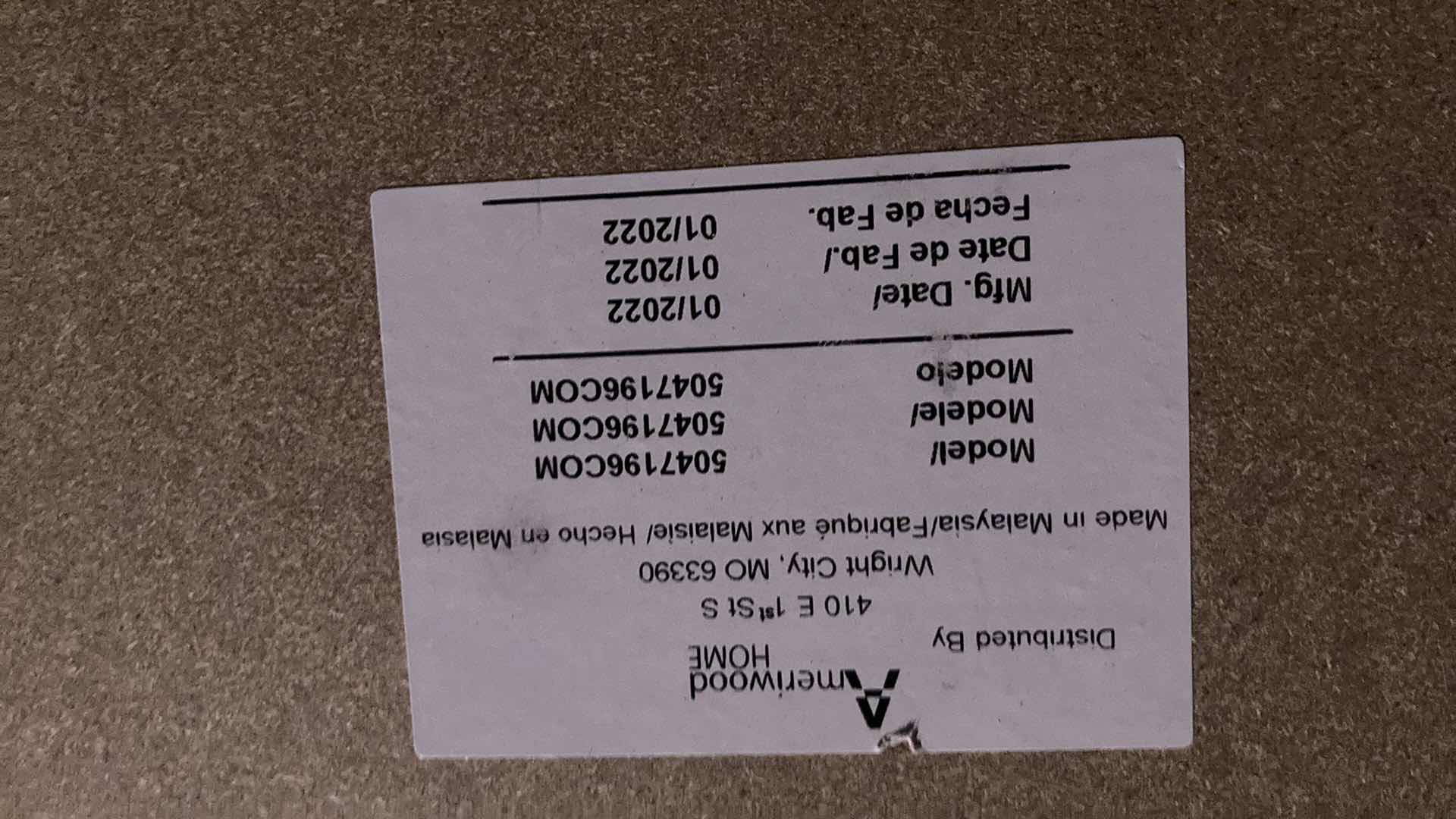 Photo 1 of AMERIWOOD HOME TWO TONE WOOD TOP FINISH PLANK BOARD COFFEE TABLE 35.5” X 35.5” H17”