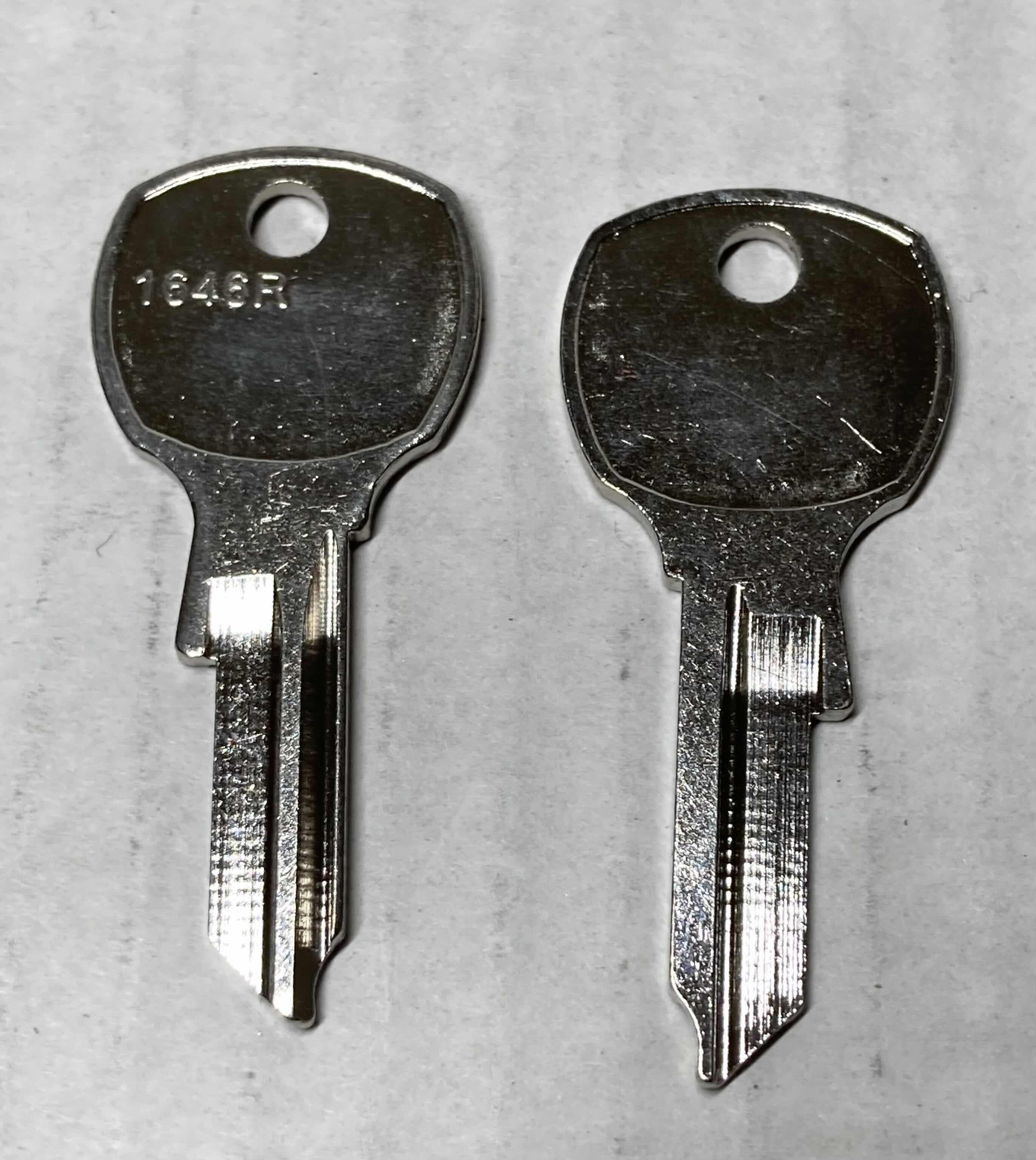Photo 1 of NEW 1646R BLANK KEYS (10)