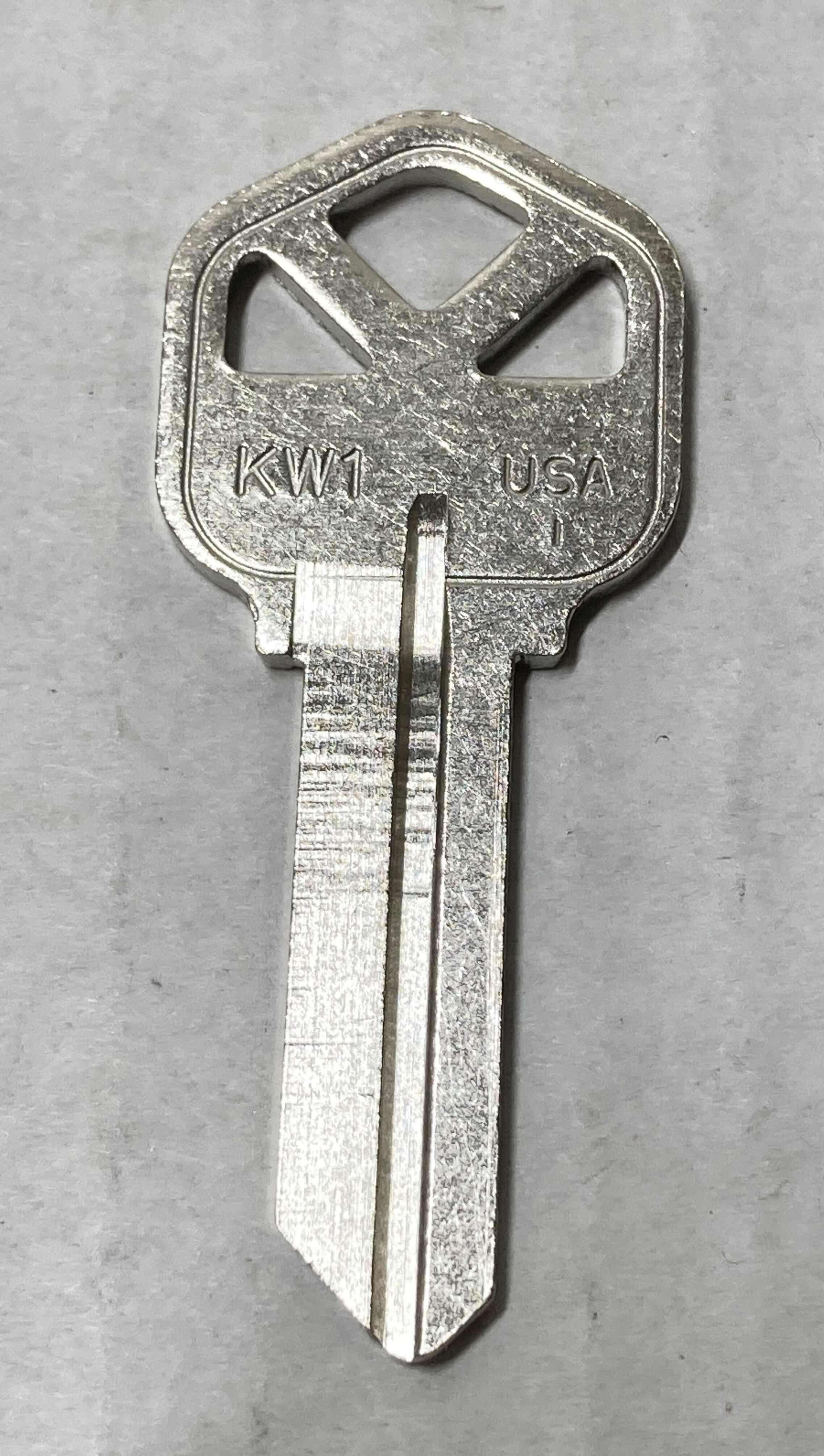 Photo 1 of NEW KW1 BLANK KEYS (50)