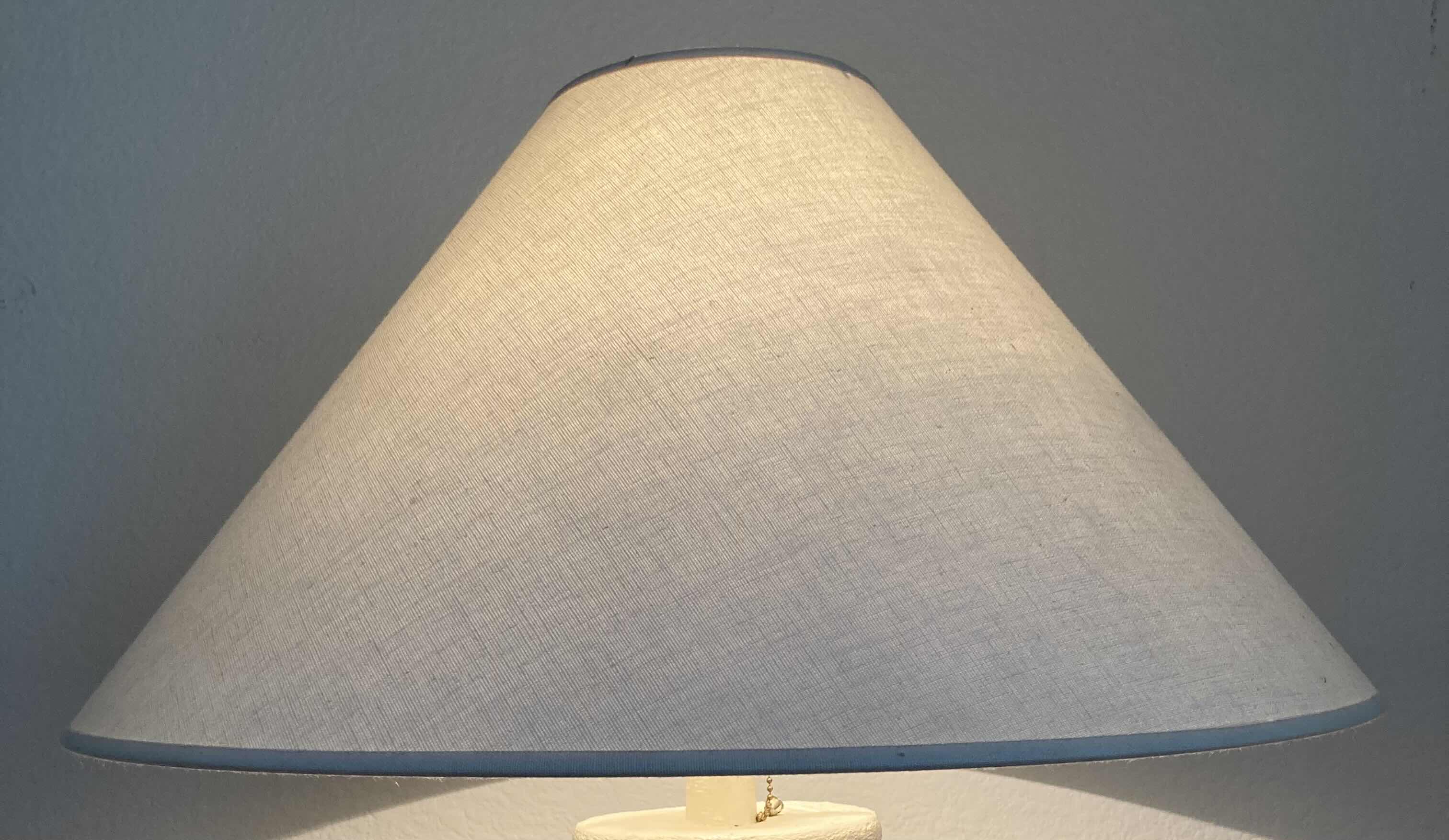 Photo 1 of ANTHONY 3D IRIS FLOWER CERAMIC TABLE LAMP H32.5”