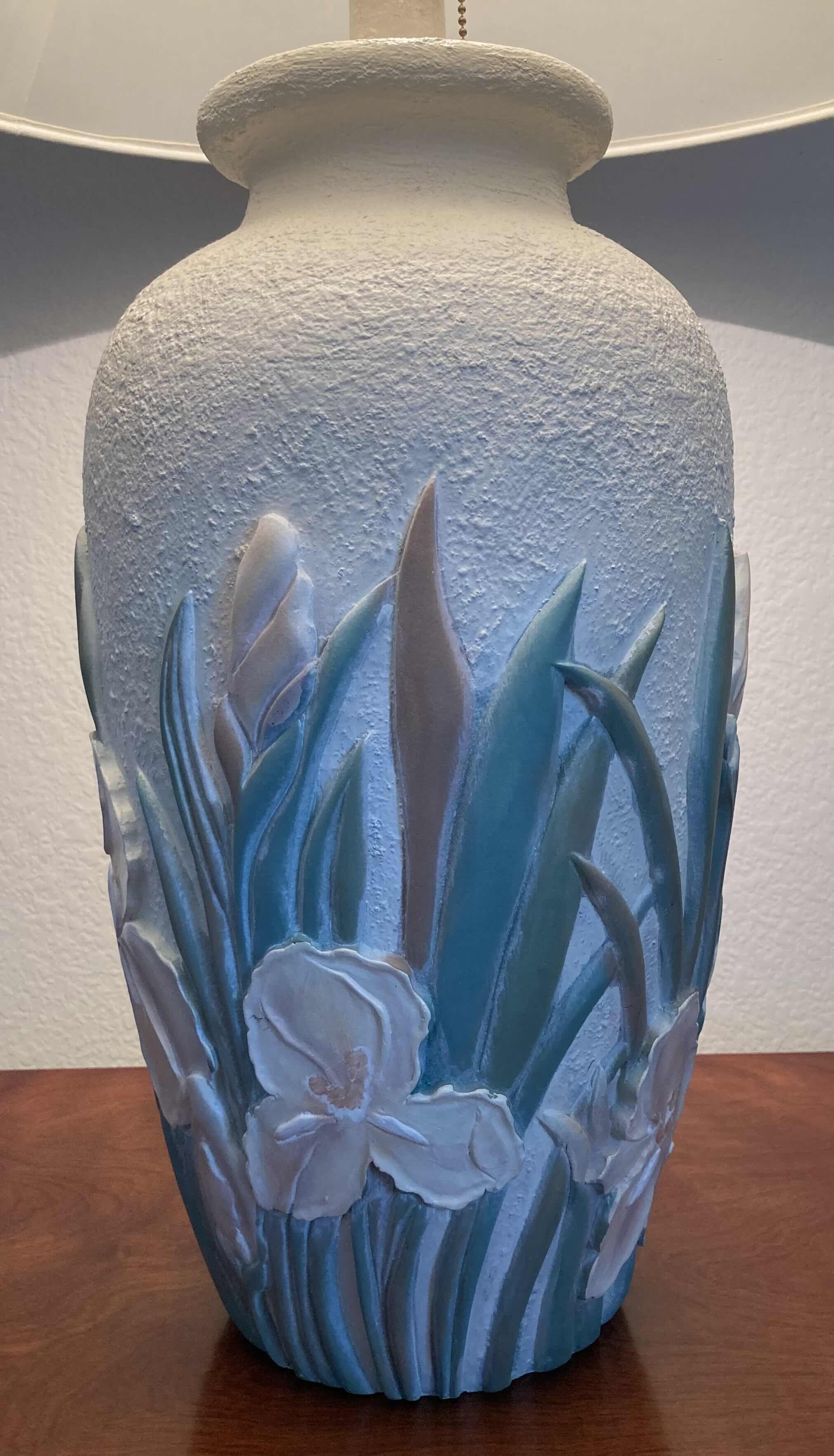 Photo 1 of ANTHONY 3D IRIS FLOWER CERAMIC TABLE LAMP H32.5”