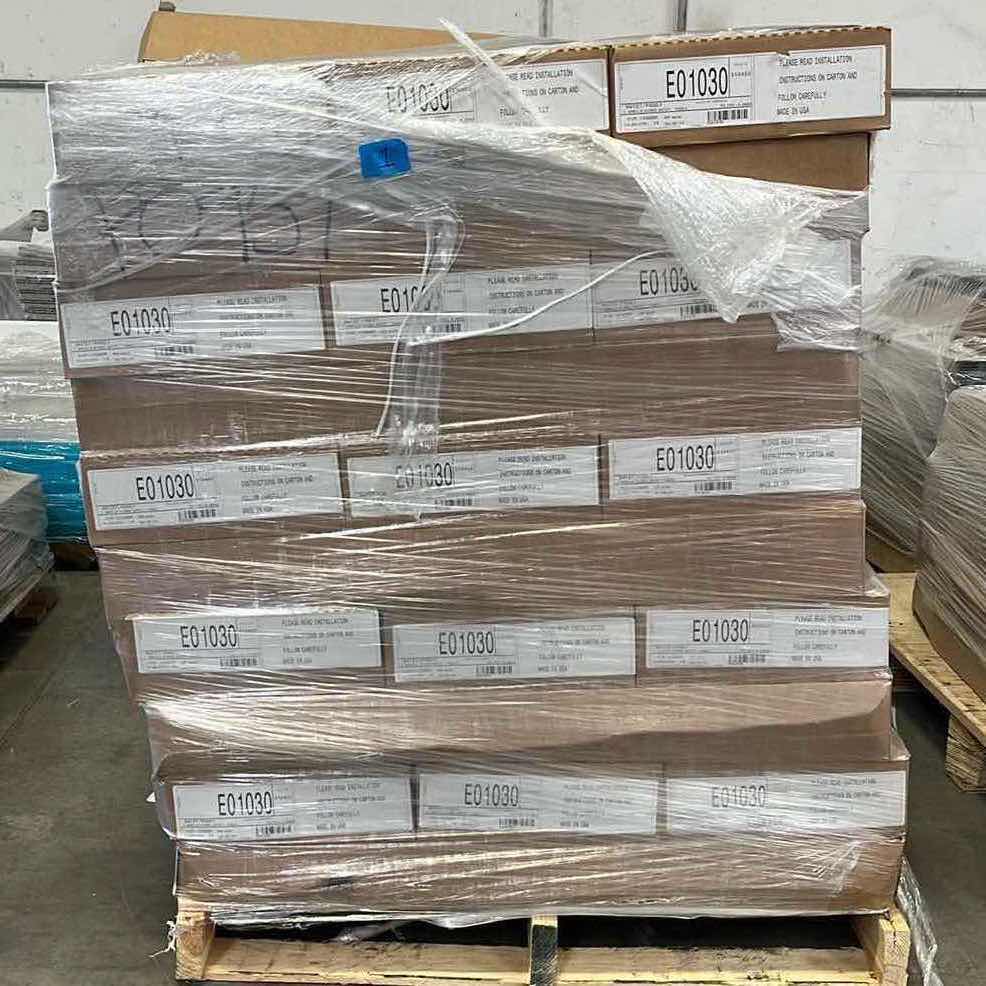 View 4 of MOHAWK T-MOBLE KINGS FINISH GLUE DOWN CARPET TILE 12” X 36” (41.996SQFT PER CASE/40CASES APPROX 1,679.84SQFT TOTAL) READ NOTES