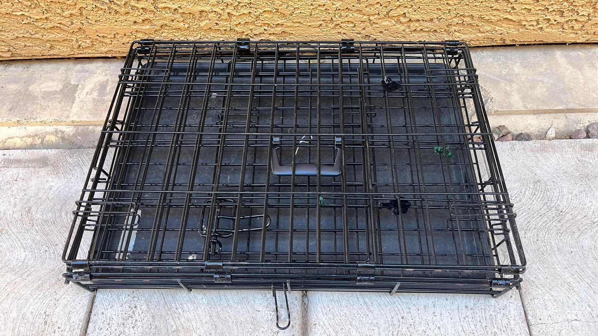 Photo 1 of BLACK METAL FOLDING SM PET DOG CAT KENNEL 23.5” X 17” H20”