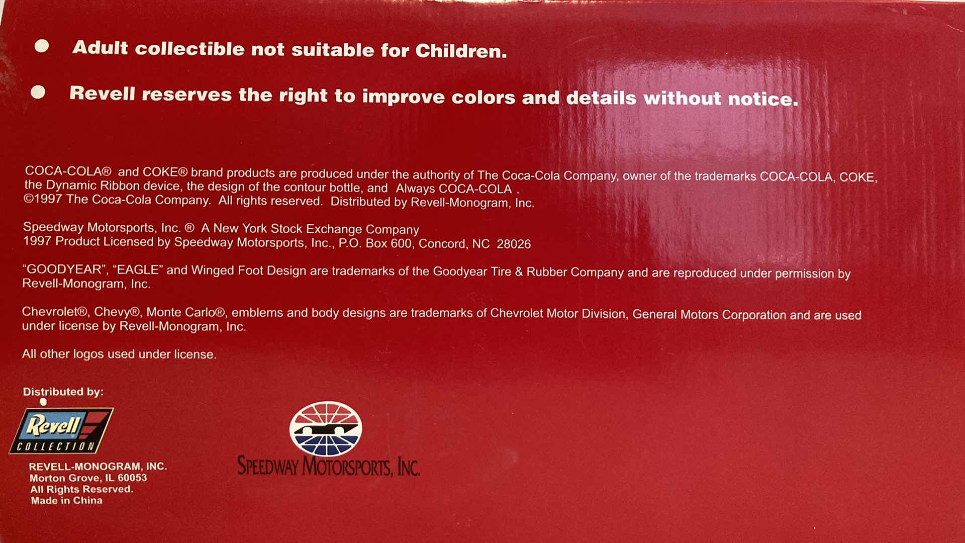 Photo 1 of COCA-COLA 600 MONTE CARLO 1997 DIE CAST REPLICA CAR REVELL COLLECTION W COA