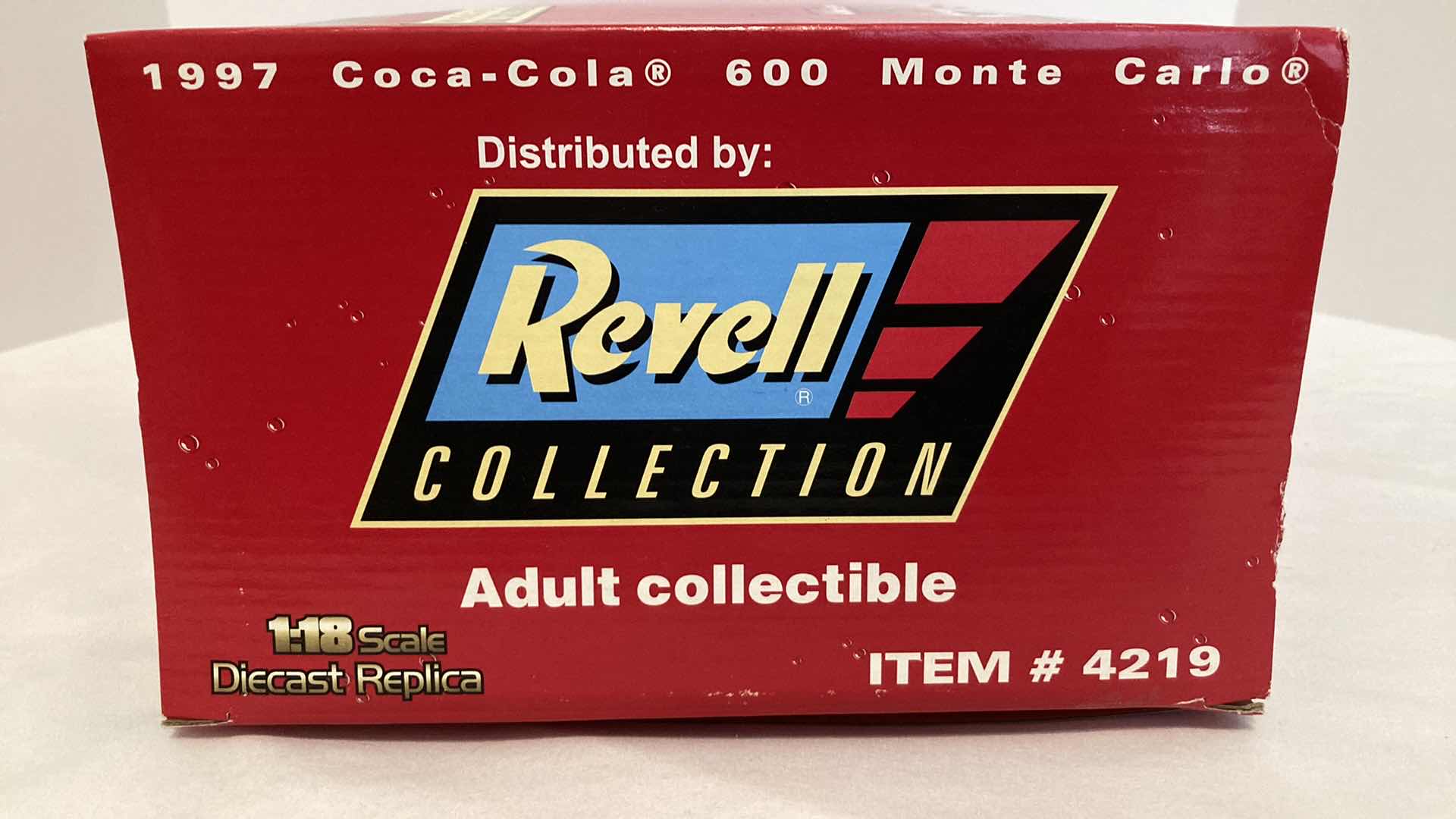 Photo 1 of COCA-COLA 600 MONTE CARLO 1997 DIE CAST REPLICA CAR REVELL COLLECTION W COA