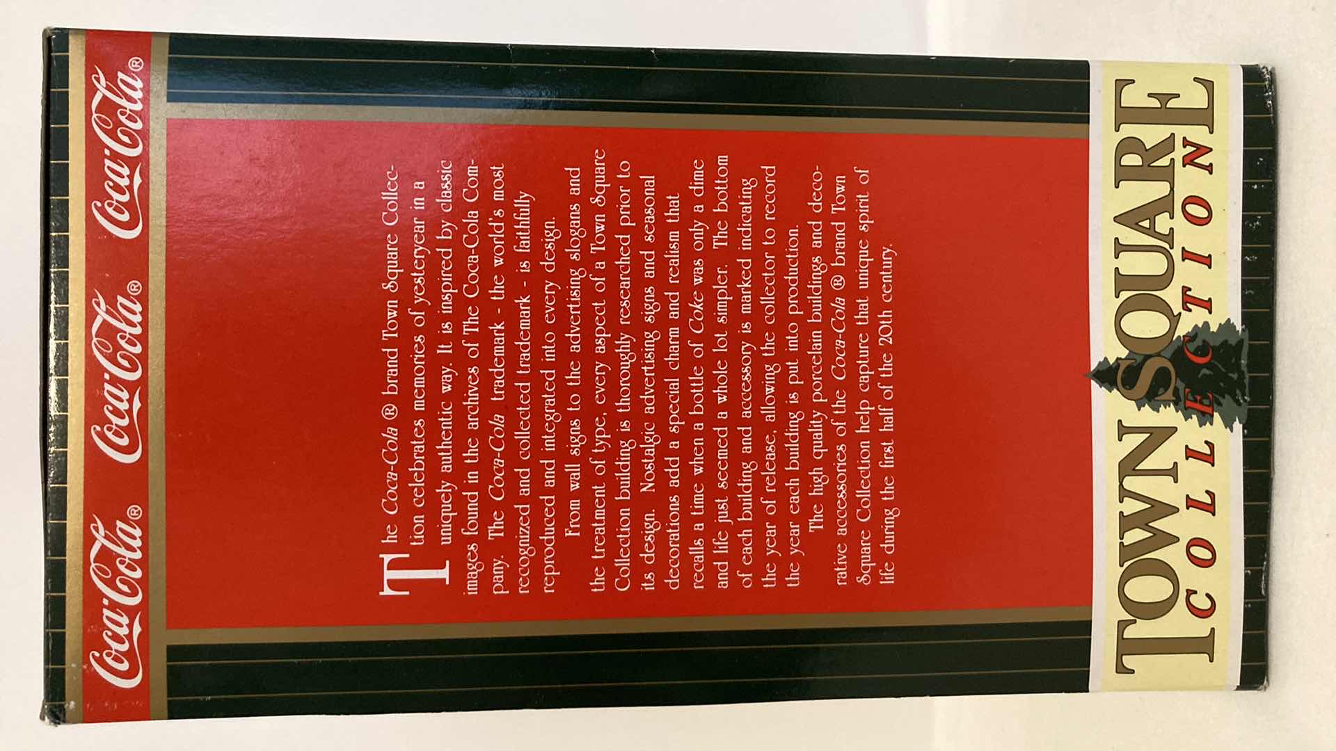 Photo 1 of COCA-COLA SOUTH STATION TOWN SQUARE COLLECTION PORCELAIN DECORATION
