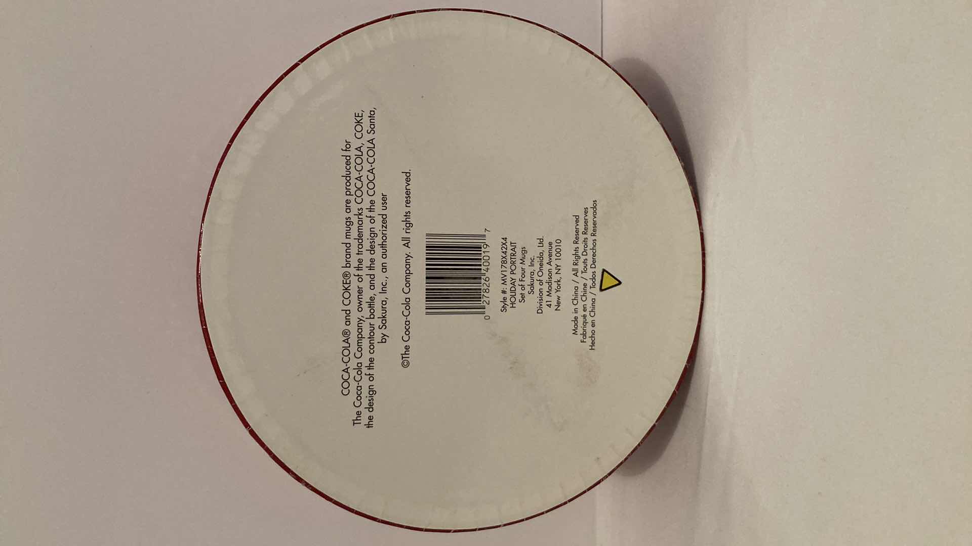 Photo 1 of COCA-COLA  HOLIDAY PORTRAIT STONEWARE MUGS STYLE MV178X42X4