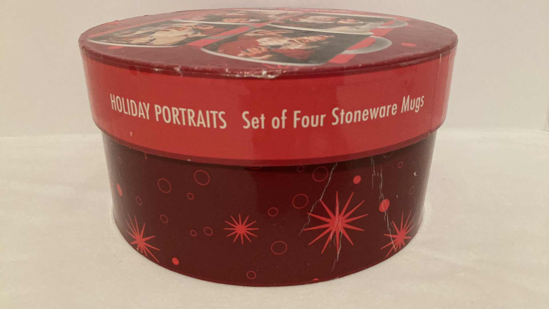 Photo 1 of COCA-COLA  HOLIDAY PORTRAIT STONEWARE MUGS STYLE MV178X42X4